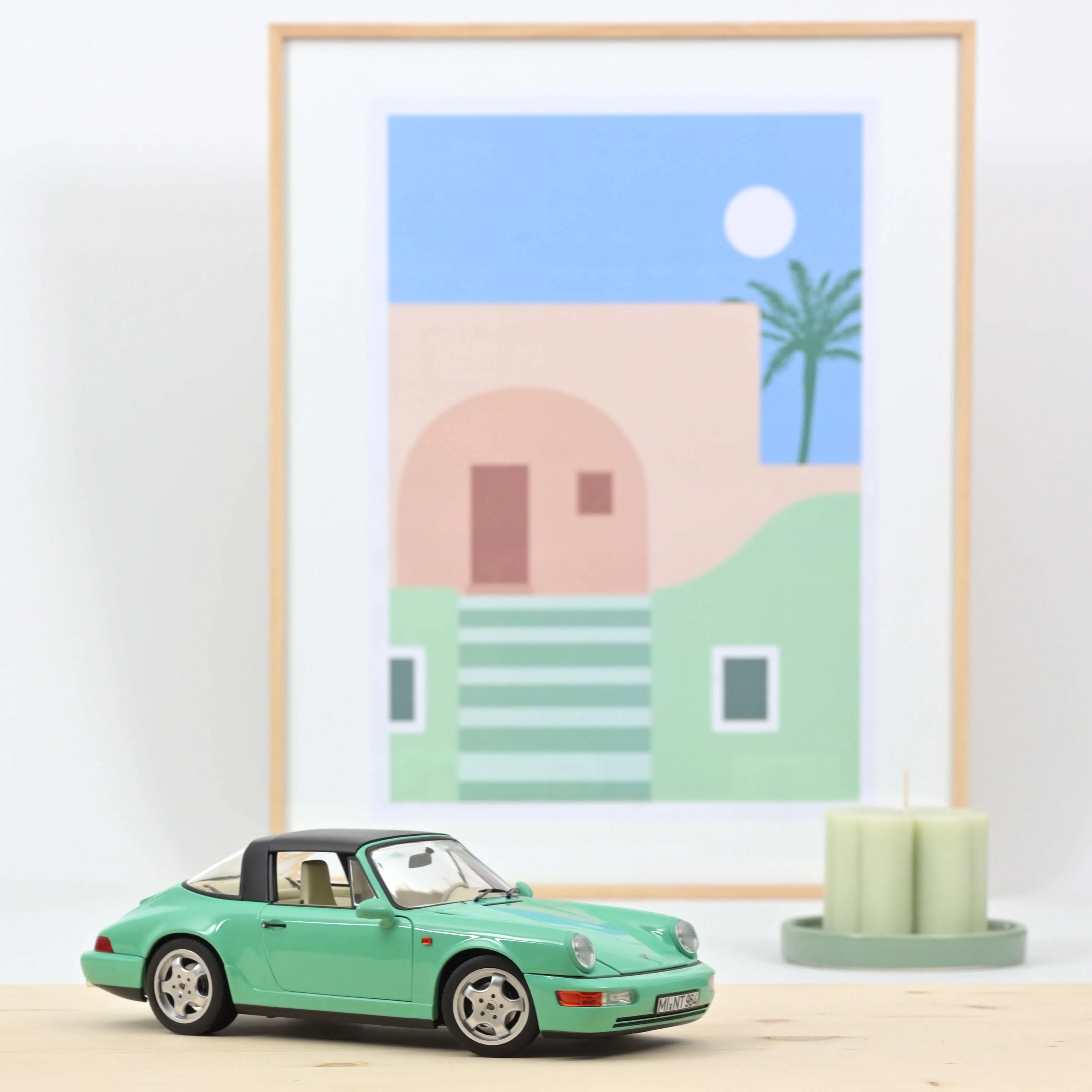 Porsche 911 Carrera 4 Targa 1991 Green 1:18 - 200pcs