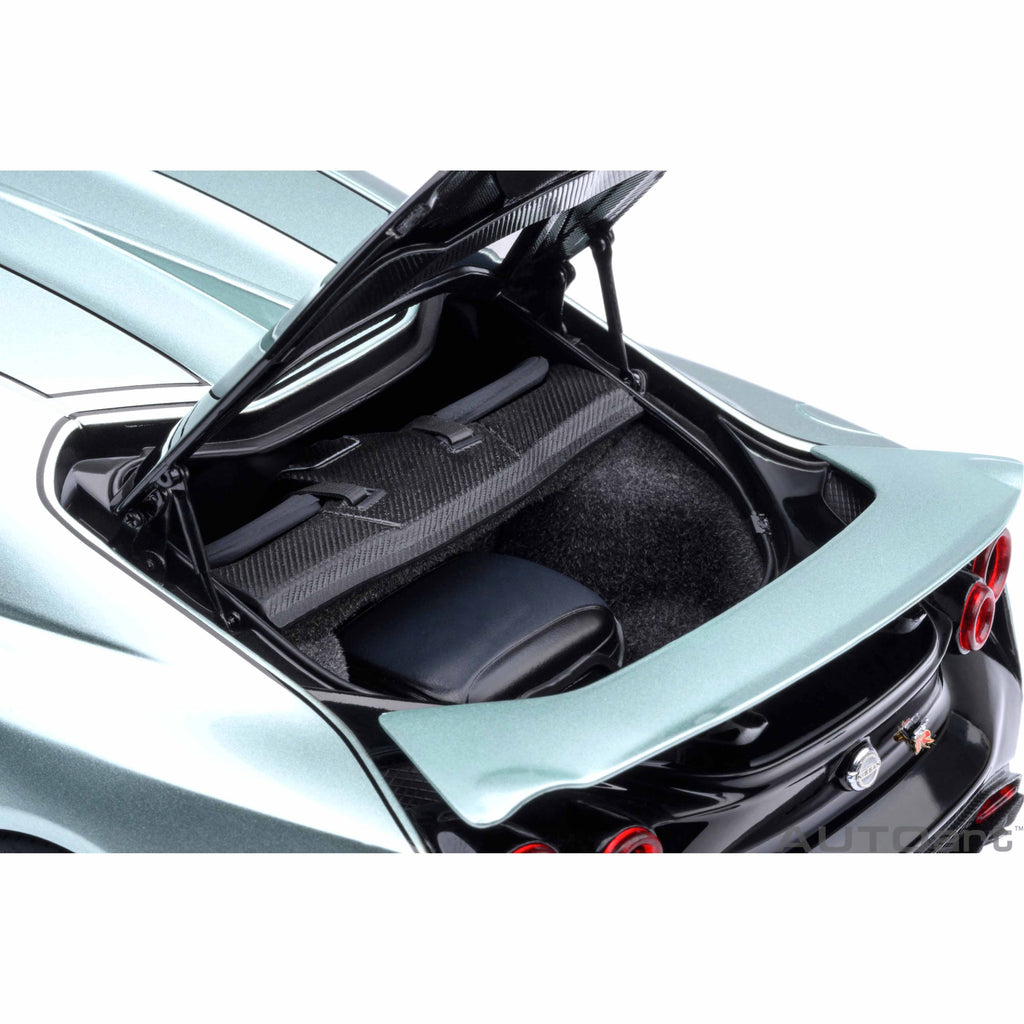 Nissan GT-R50 by Italdesign Metallic Green and Black 1/18