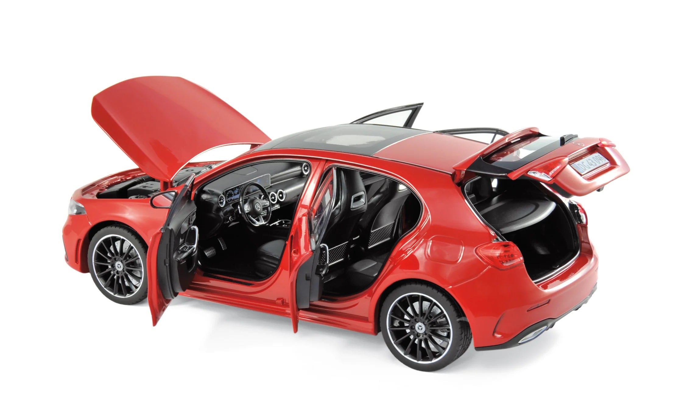 Mercedes-Benz A-Class 2018 Red 1:18