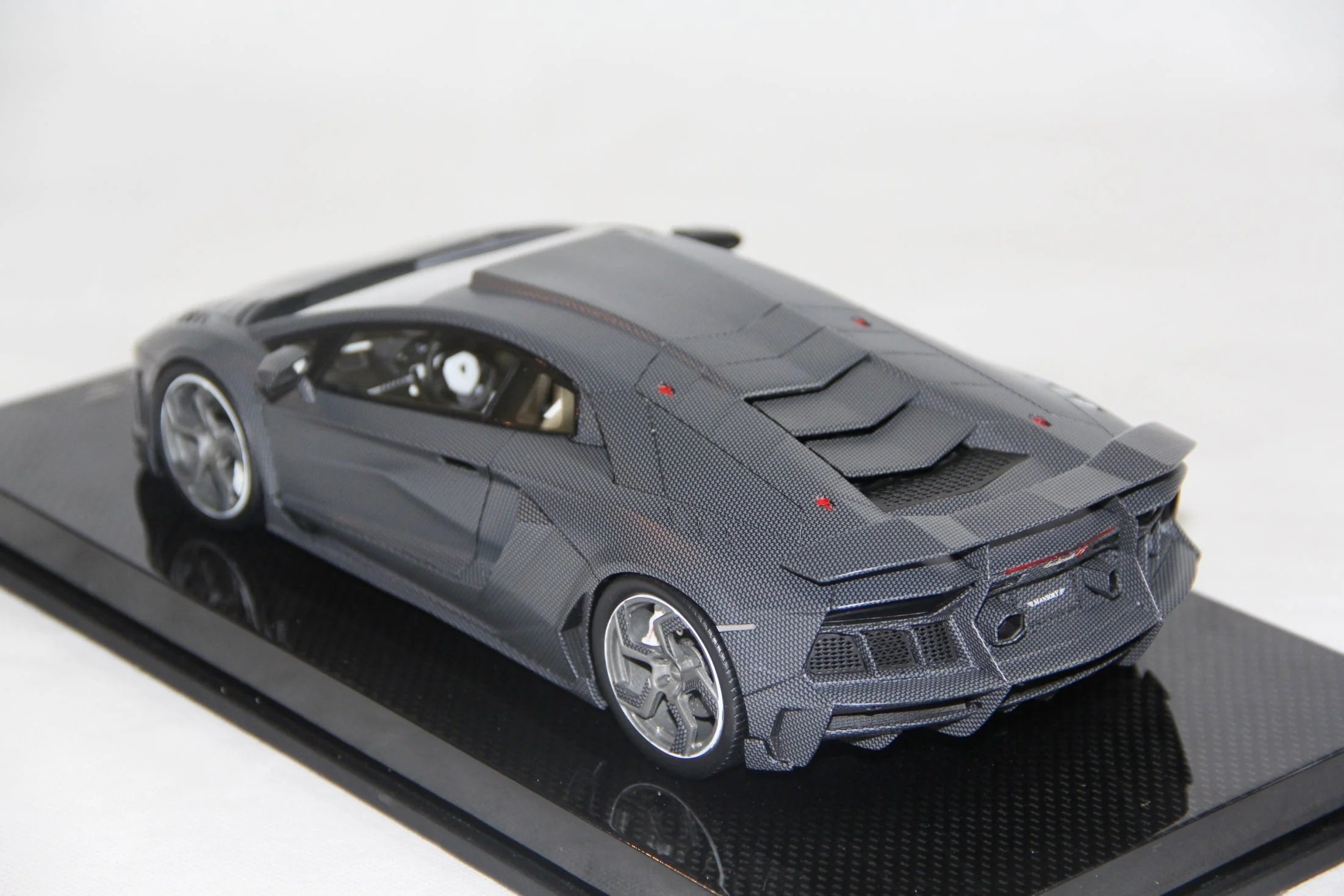 Mansory Lamborghini Carbonado GT (Flash Pink or Full Carbon)