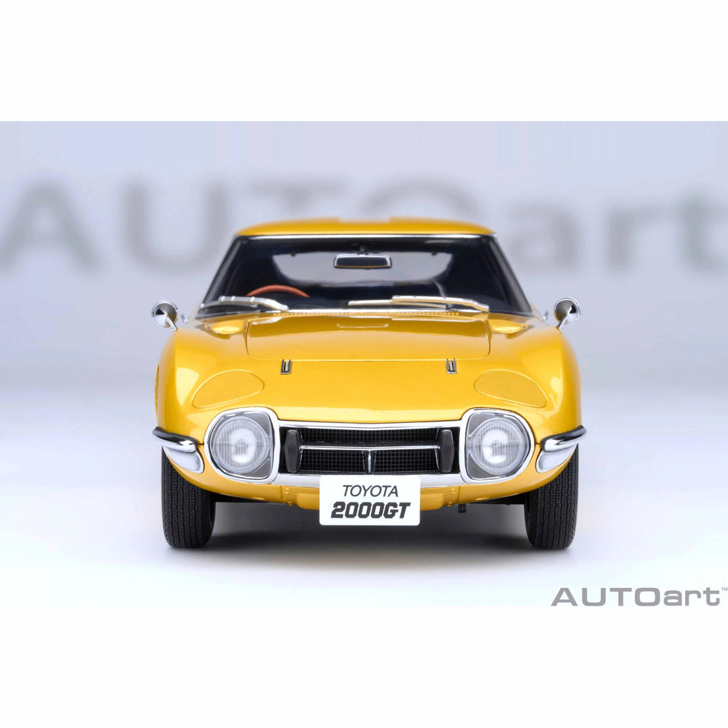 Toyota 2000GT 1967 Gold 1:18