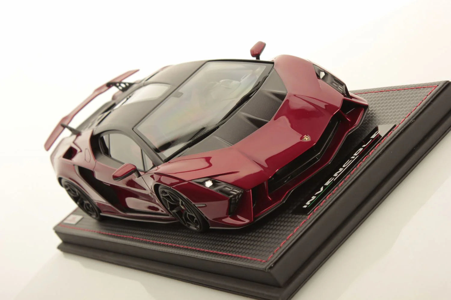 MR Lamborghini Invencible Rot Rosso Efesto - Limitiert 399 Stück