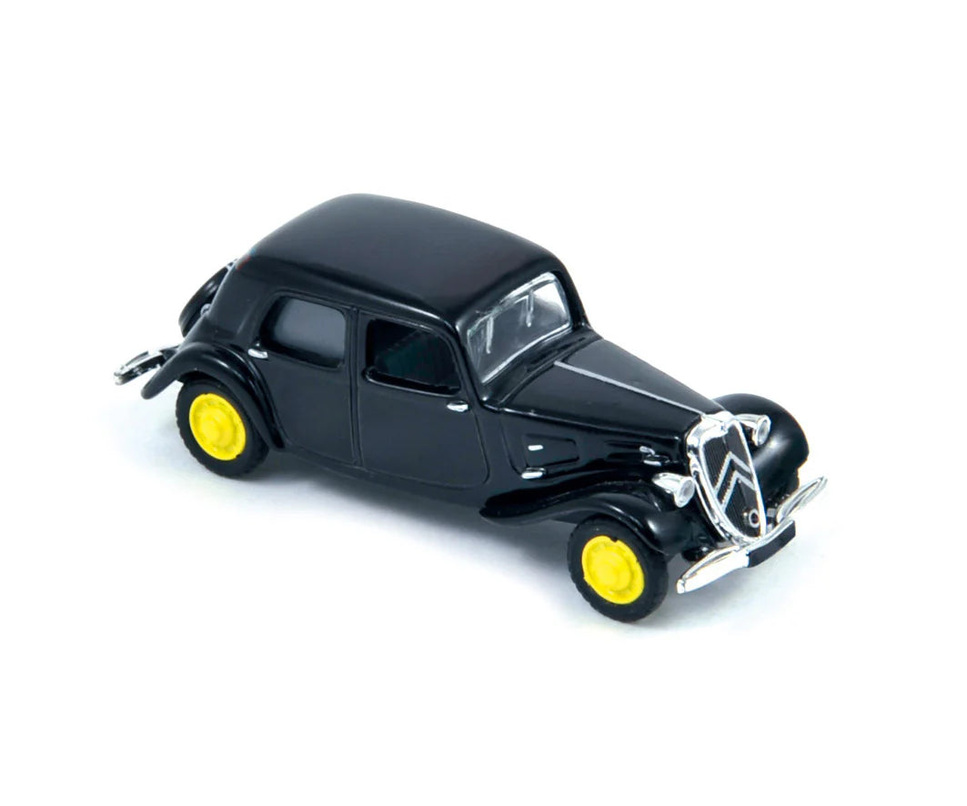 Citroën Traction 11 1939 Black 1:87