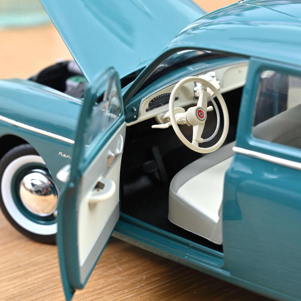 Renault Fregate 1960 Sevigne Green 1:18