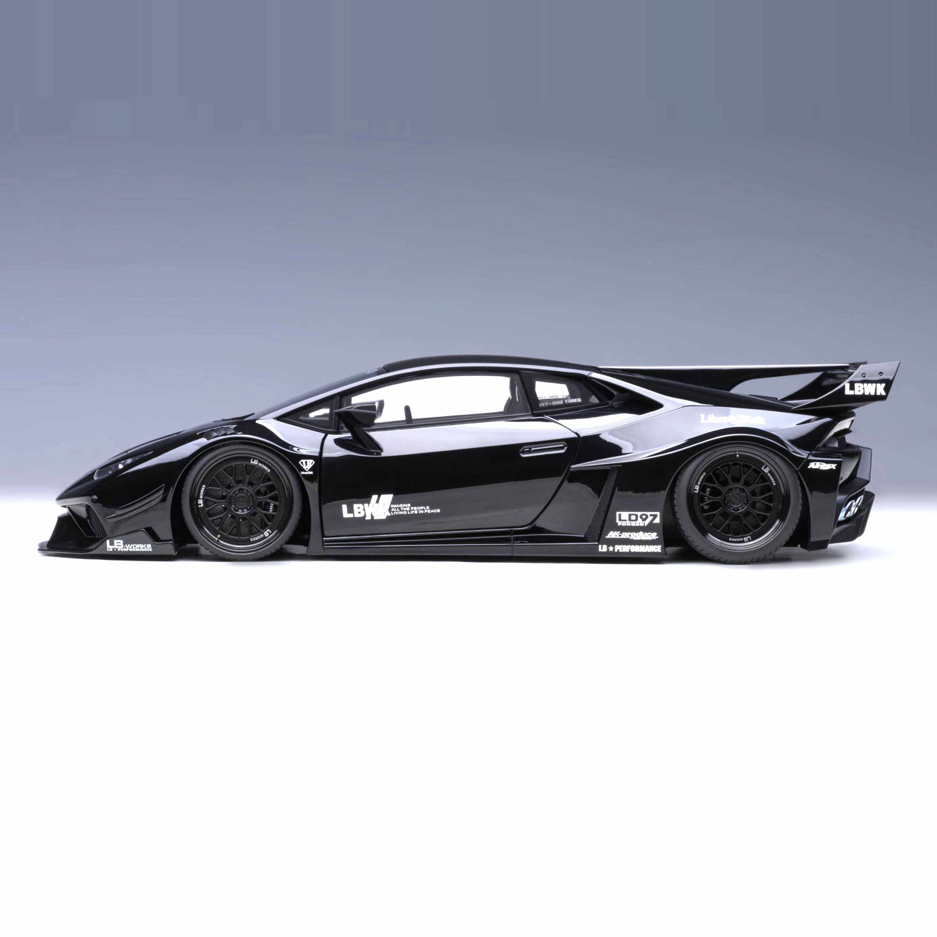 Liberty Walk LB Silhouette Lamborghini Huracan GT 2019 Black 1:18