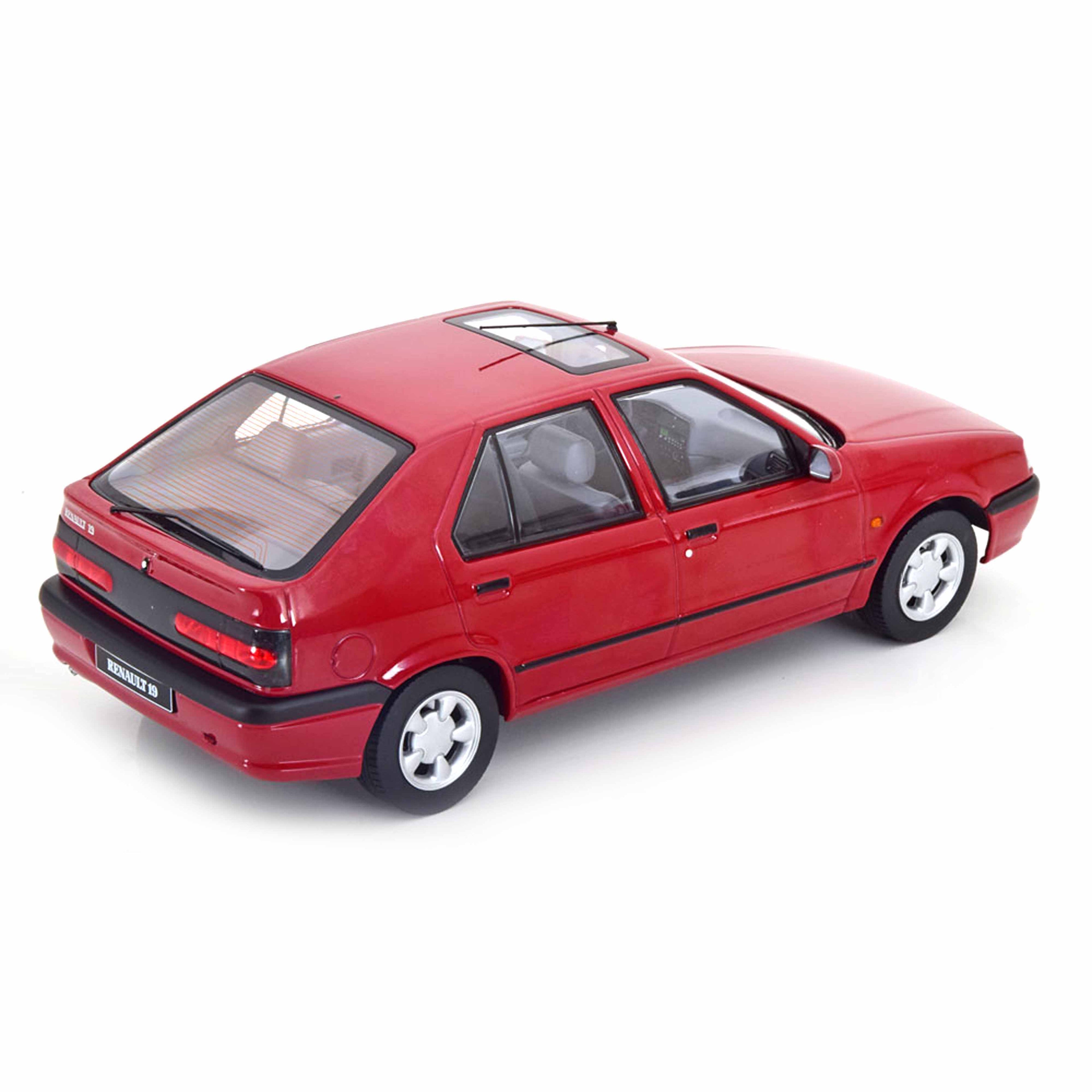 Renault 19 1994 Red Metallic 1:18