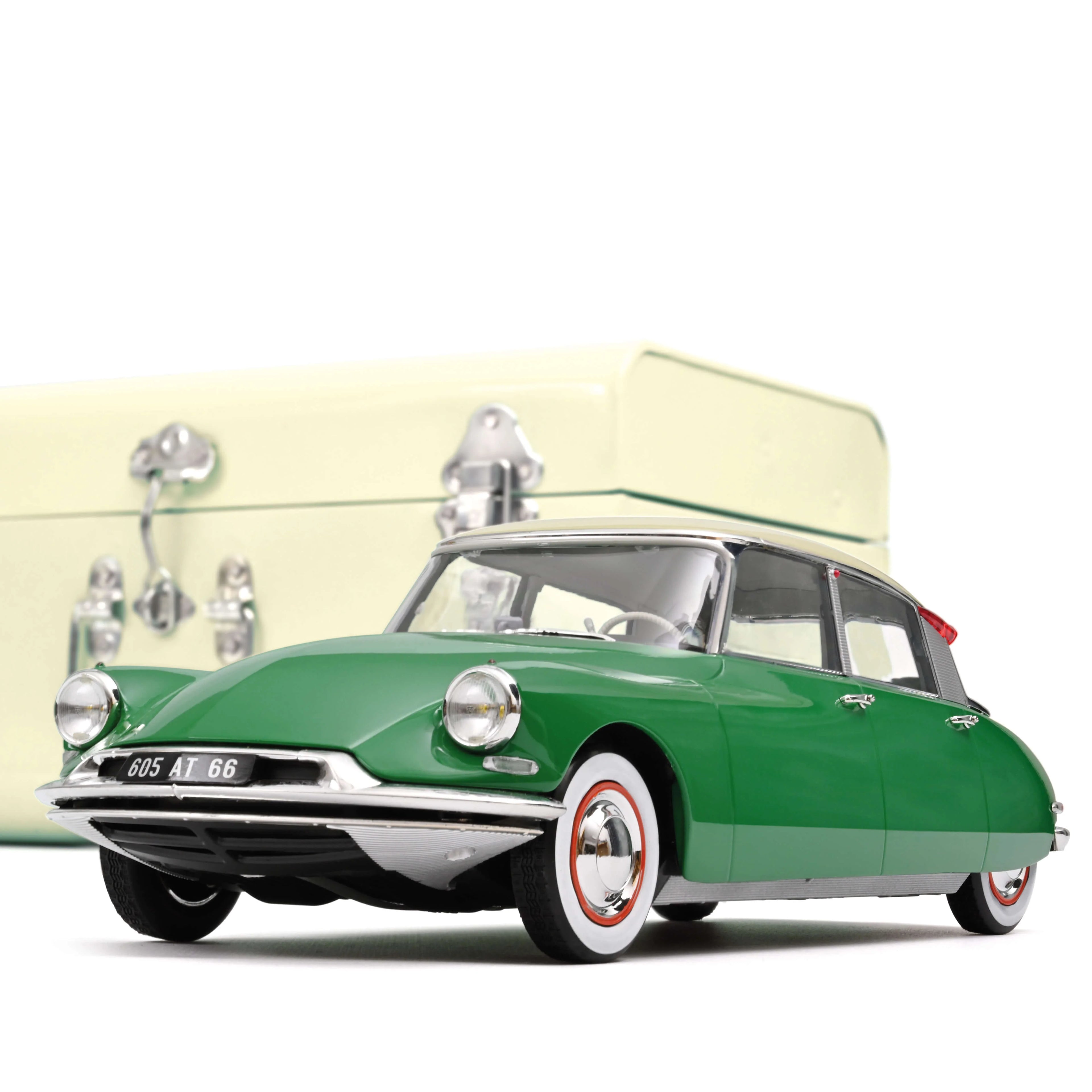 Citroën DS 19 1956 Vert Printemps & Beige 1:18