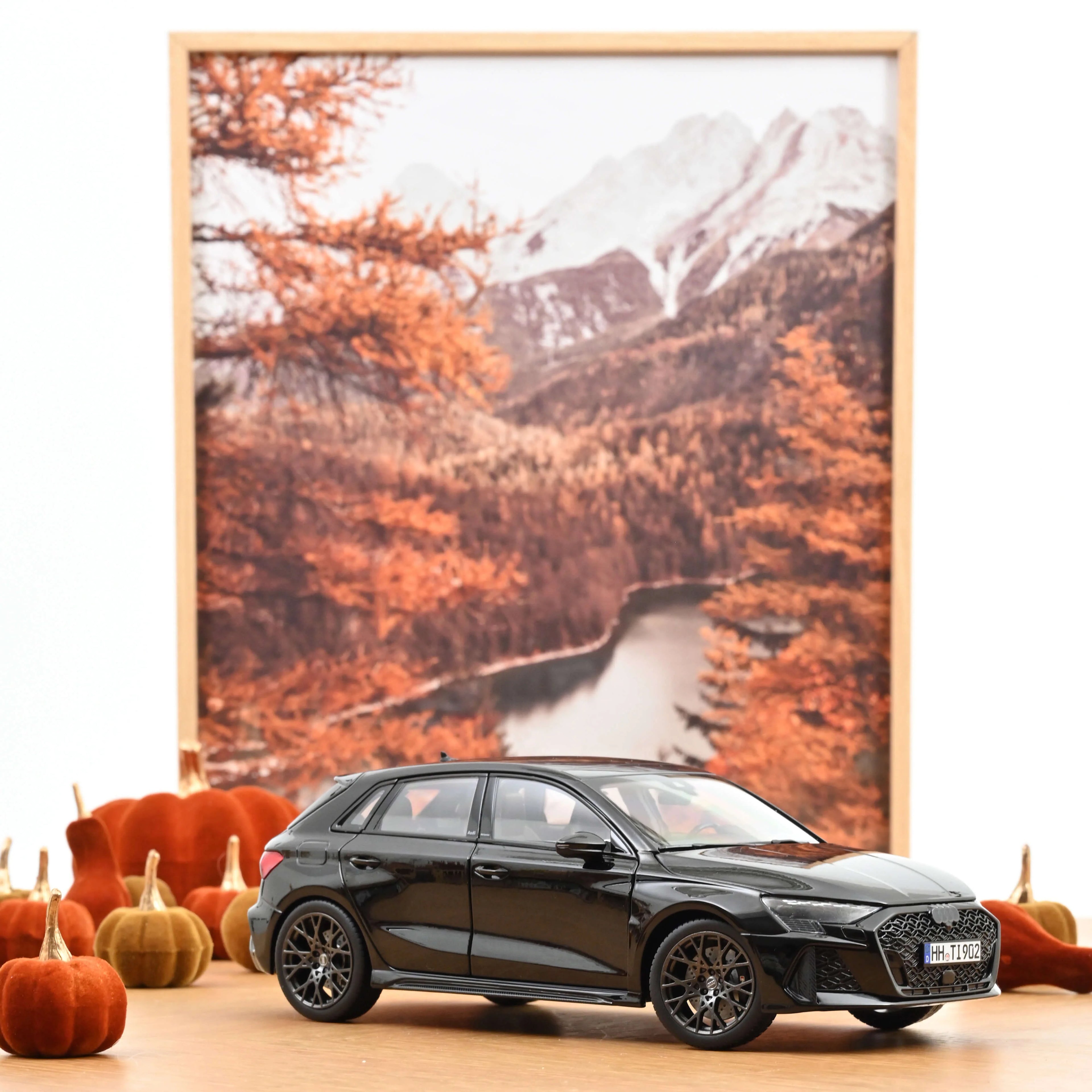Audi RS 3 2025 Myth Black 1:18