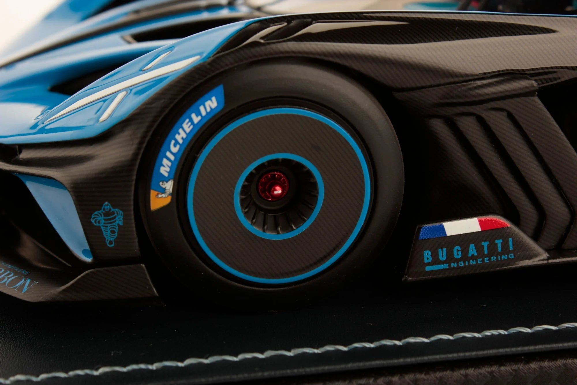 MR Bugatti Bolide Blue - Limited 649 pcs