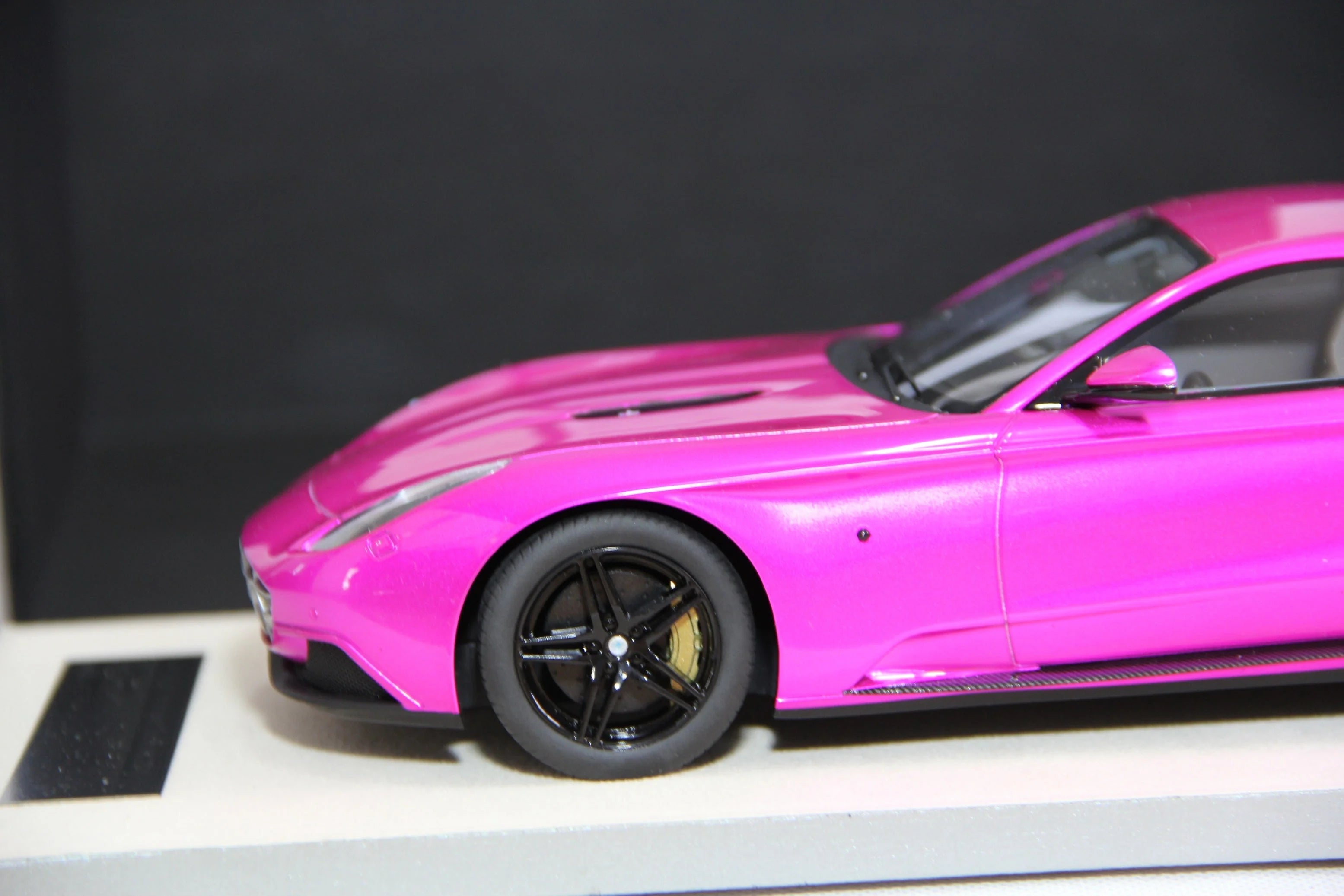 Clearance Tecnomodel Berlinetta Lusso Touring Superleggera Flash Pink - Ltd 70 pcs