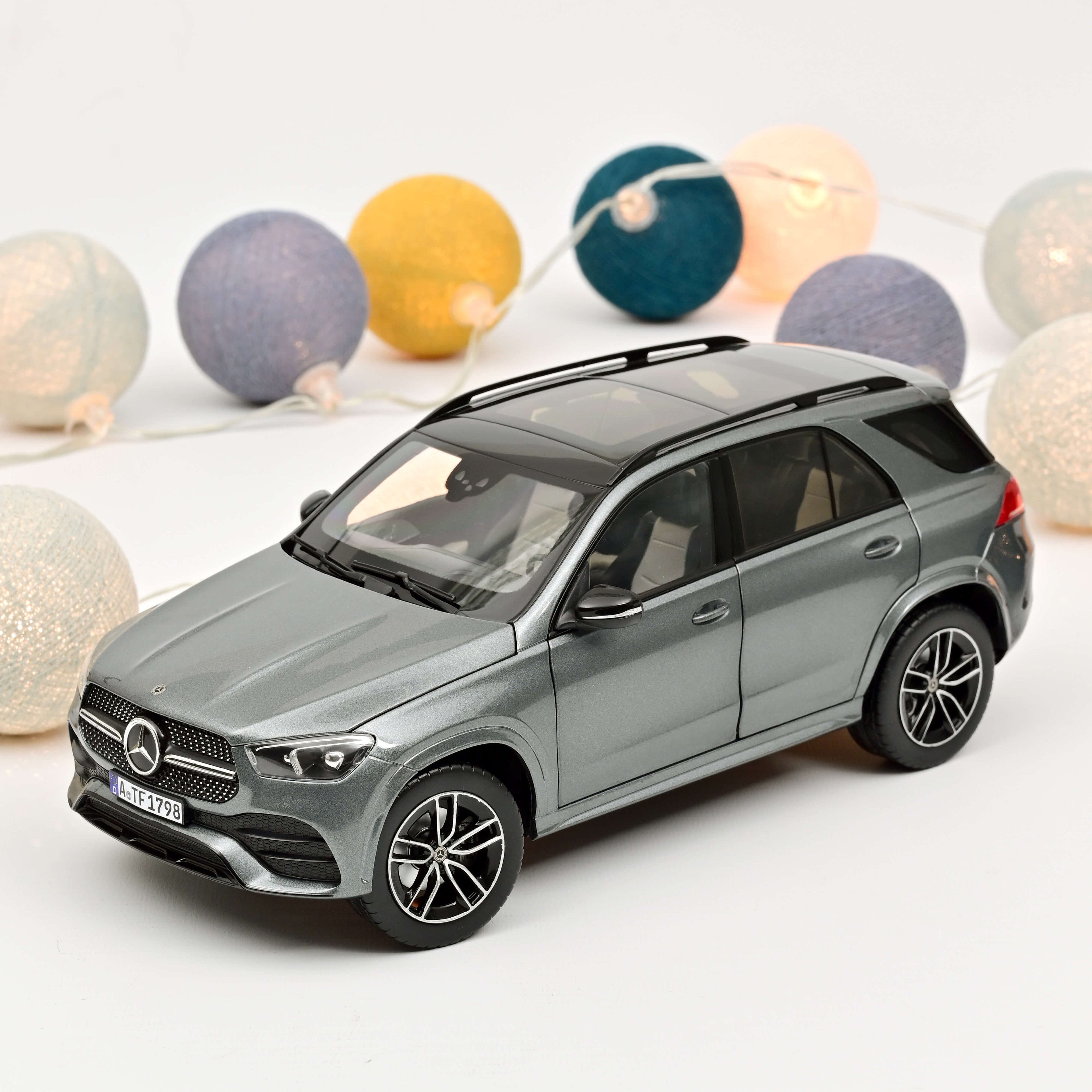 Mercedes-Benz GLE 2019 Grey metallic 1:18