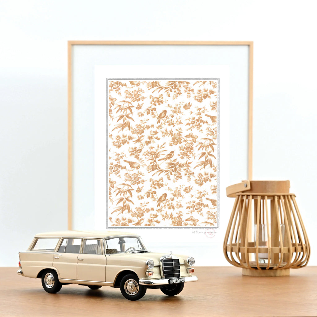 Mercedes-Benz 200 Universal 1966 Cream 1:18