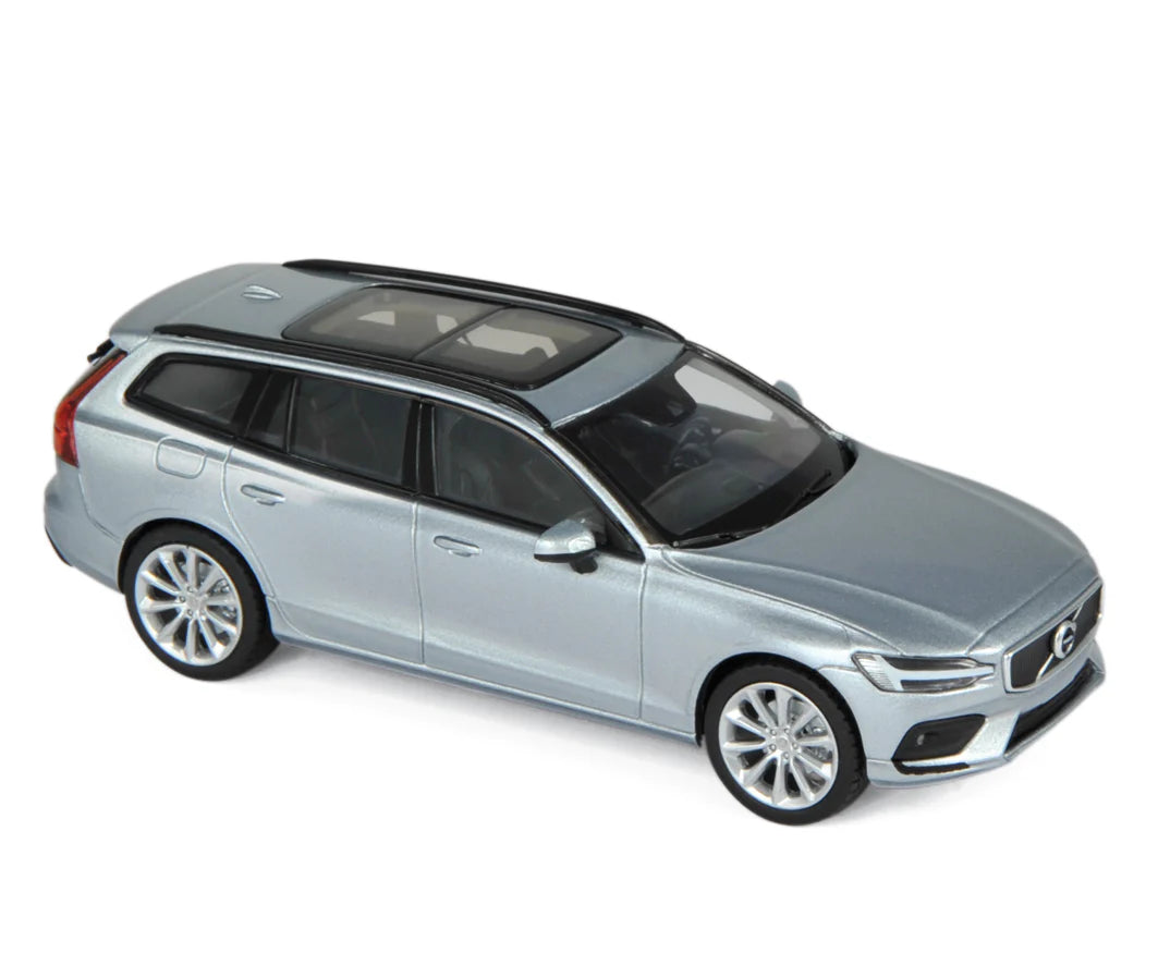 Volvo V60 2018 Argent brillant 1/43