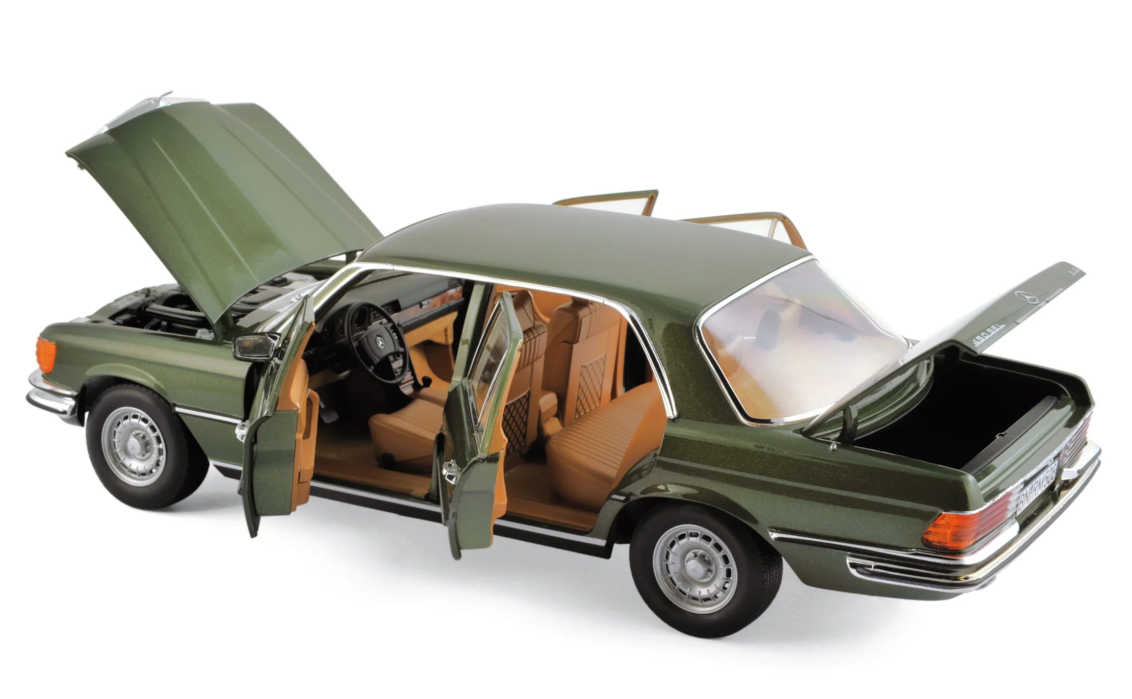 Mercedes-Benz 450 SEL 6.9 1976 Green metallic 1:18