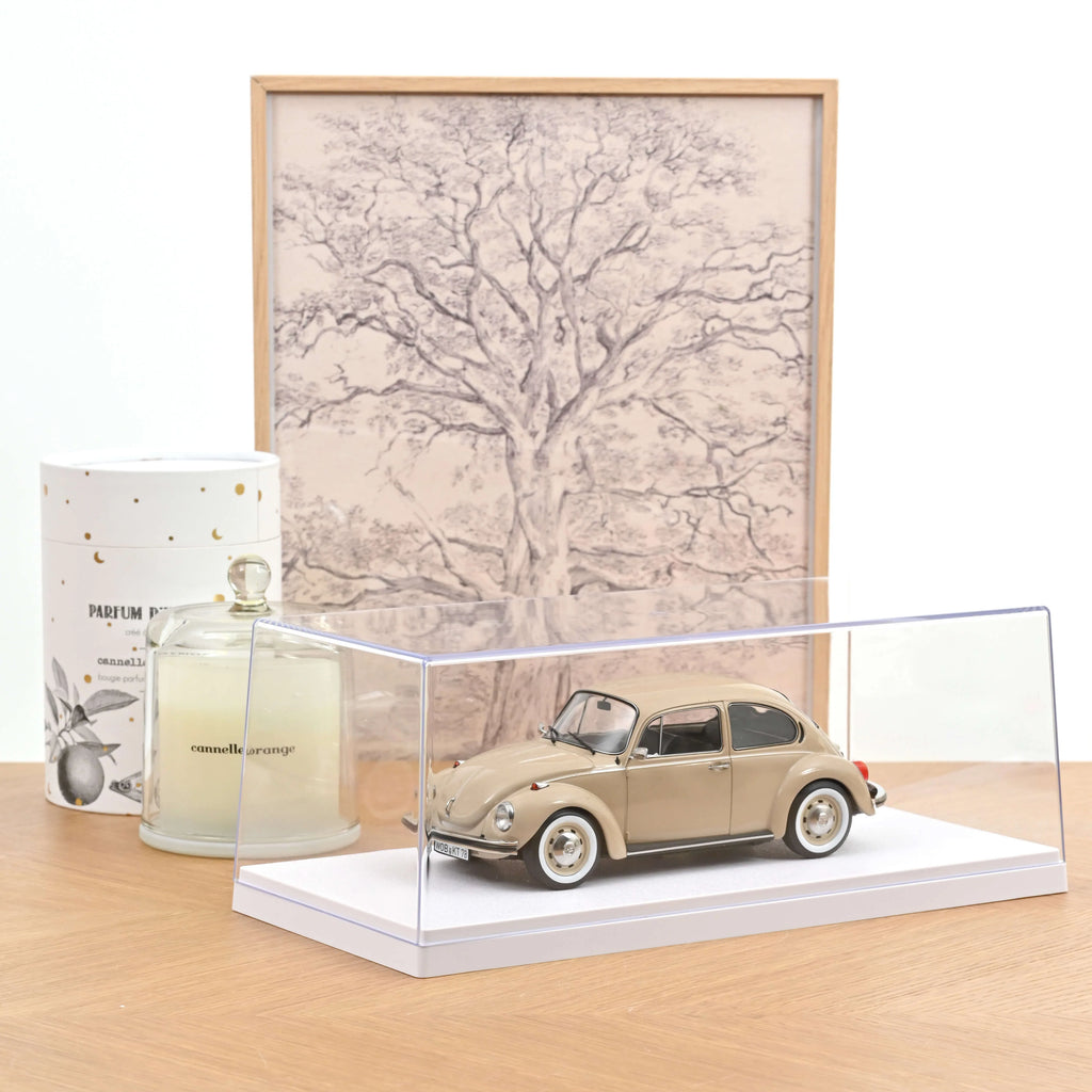 BFC Box (White base) 1:18 Display Box