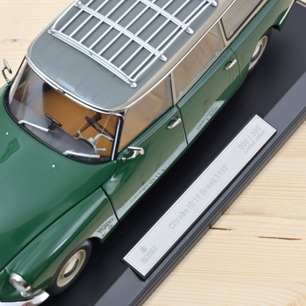Citroën ID 19 Break 1967 Jura Green 1:18 - 300pcs