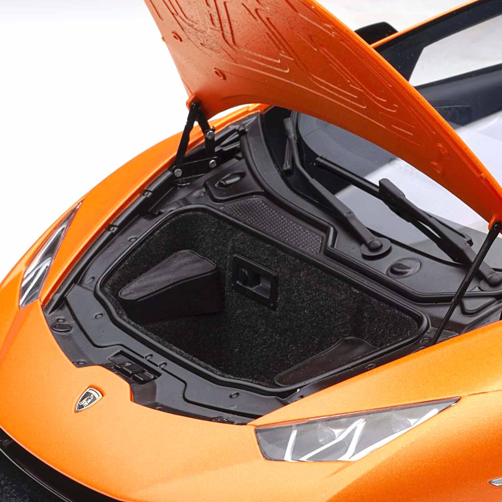 Lamborghini Huracan Performante 2017 Orange 1:12