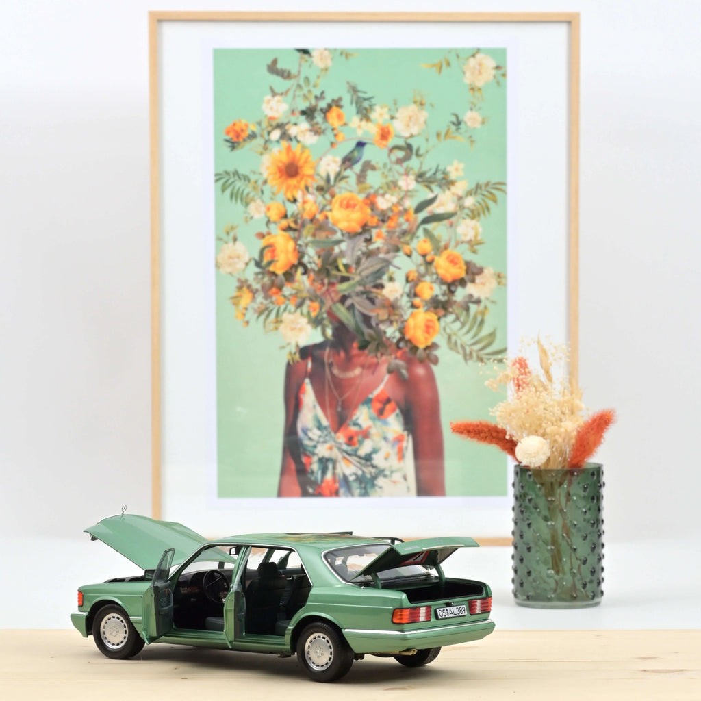 Mercedes-Benz 560 SEL 1991 Light Green metallic 1:18