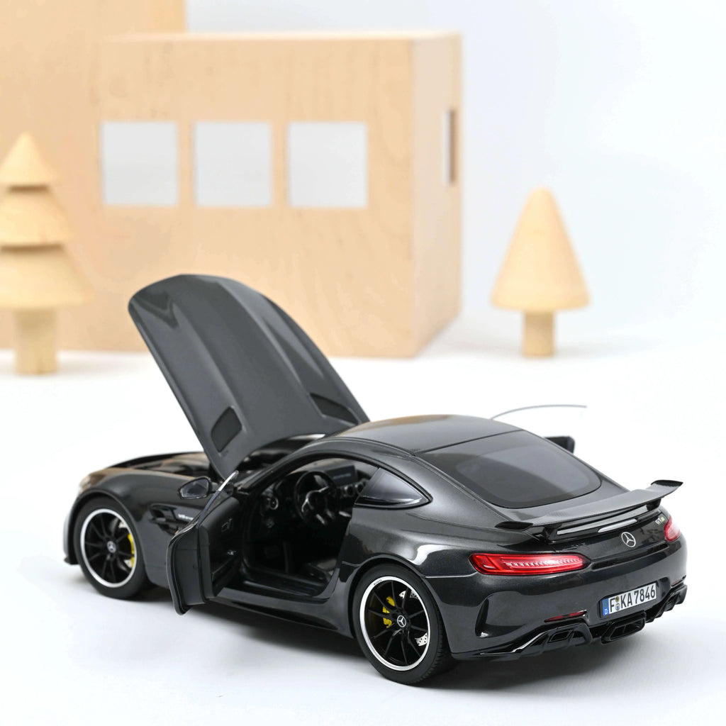 Mercedes-AMG GT R 2019 Dark Grey metallic 1:18