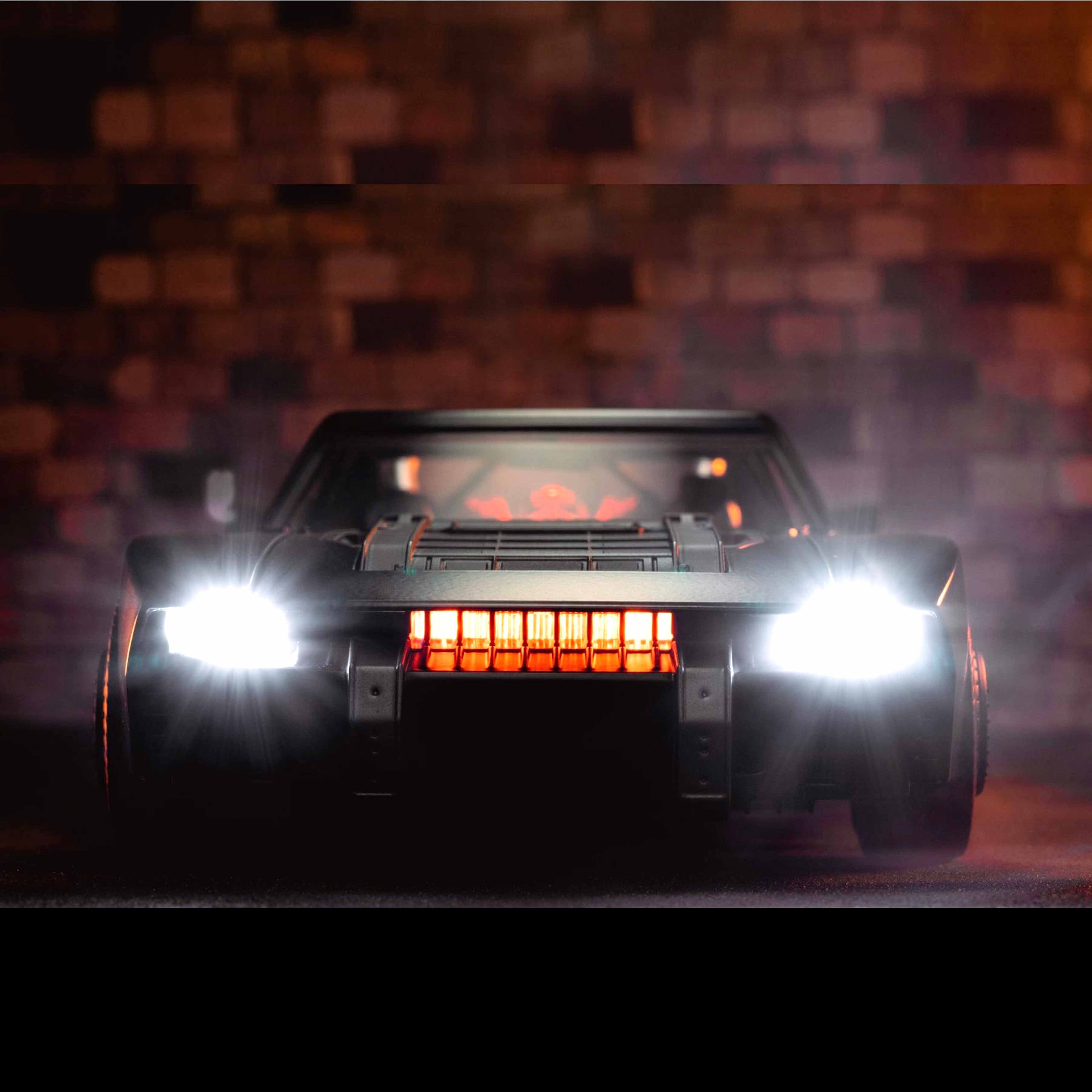 Batmobile The Batman Black DC Comics 2022 1:18
