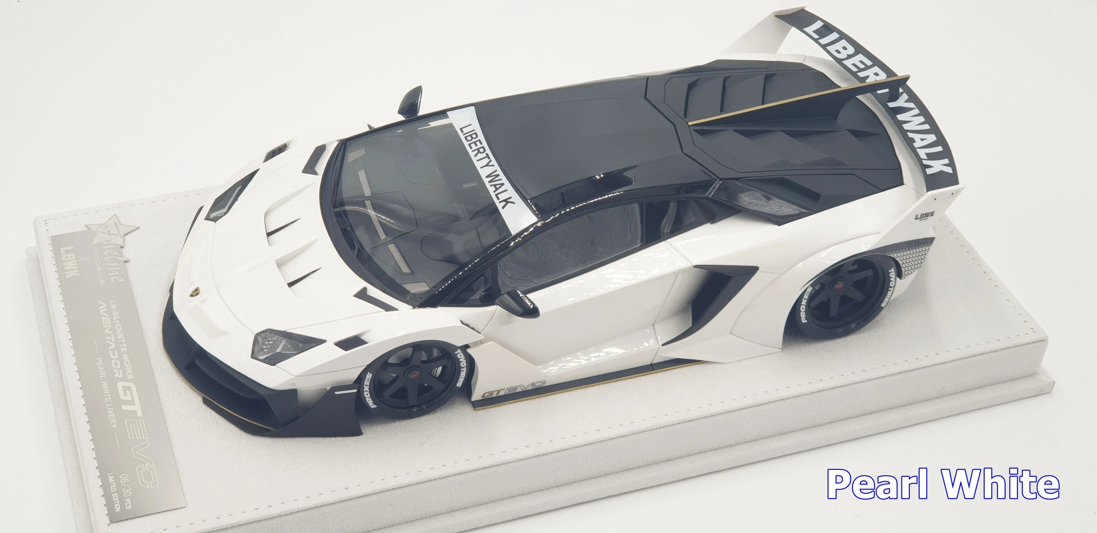 Fuel Me Lamborghini 700GT EVO Liberty Walk Performance - Limited 30 pcs