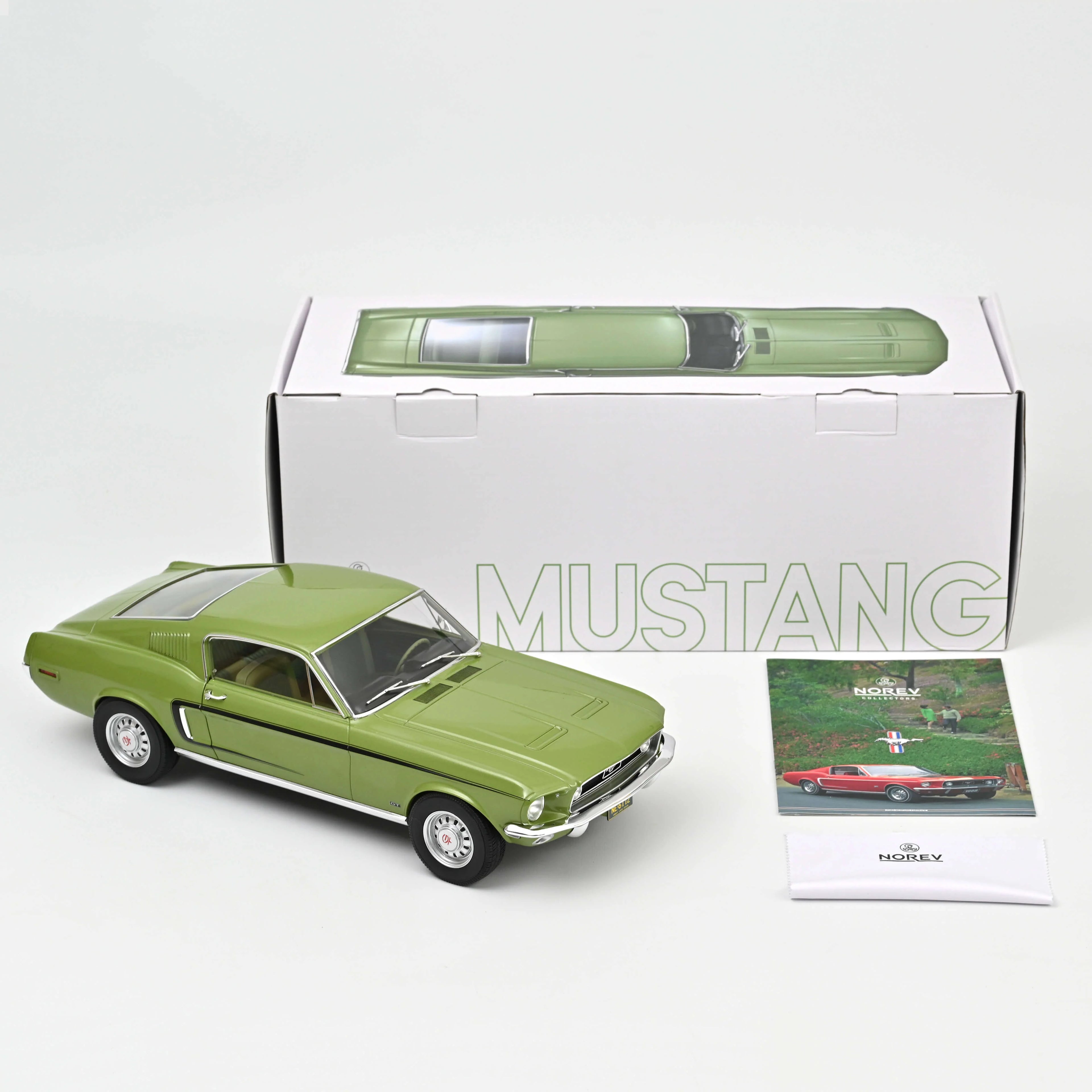 Ford Mustang Fastback GT 1968 Lime Gold metallic 1:12