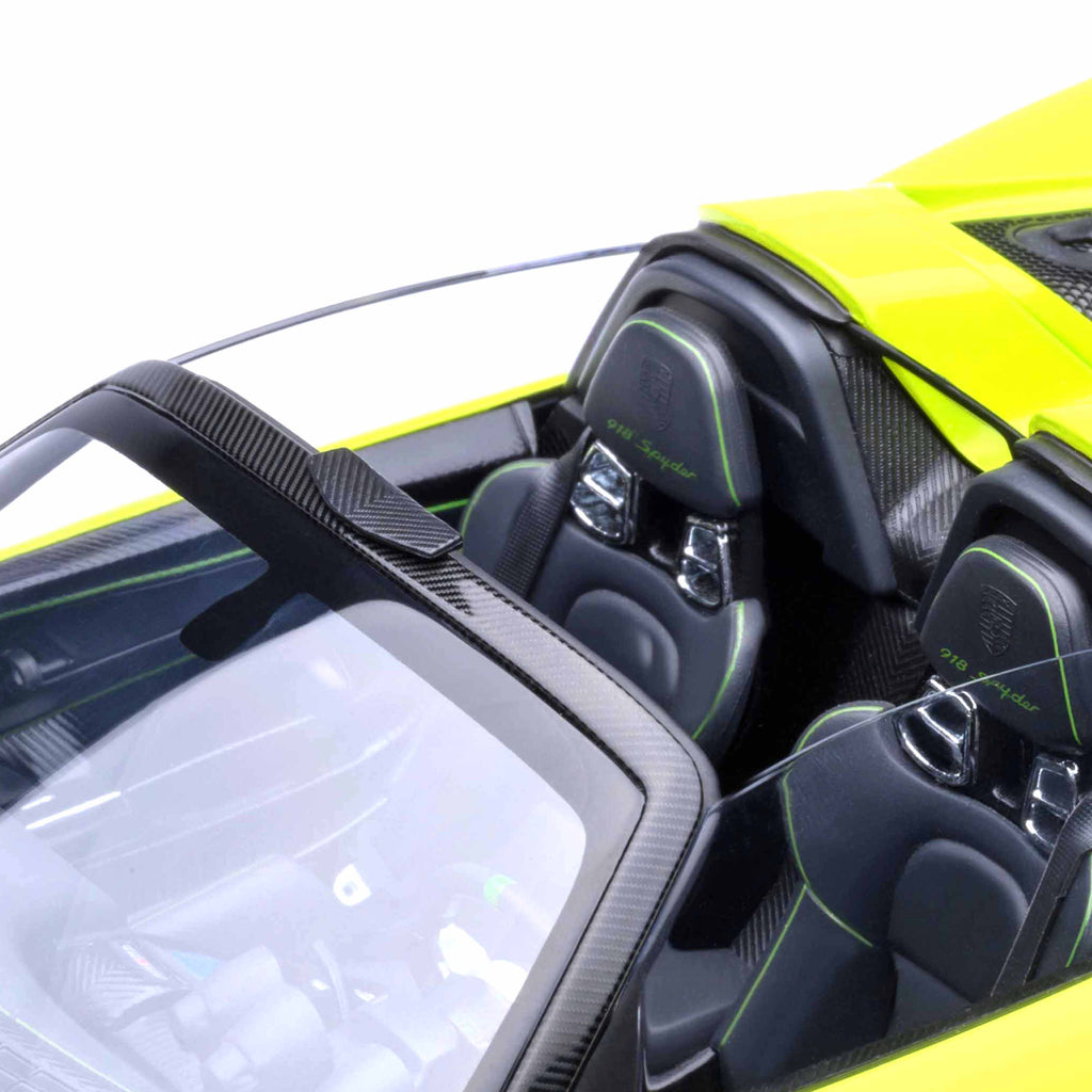 Porsche 918 Spyder Weissach Package Acid Green 1:18