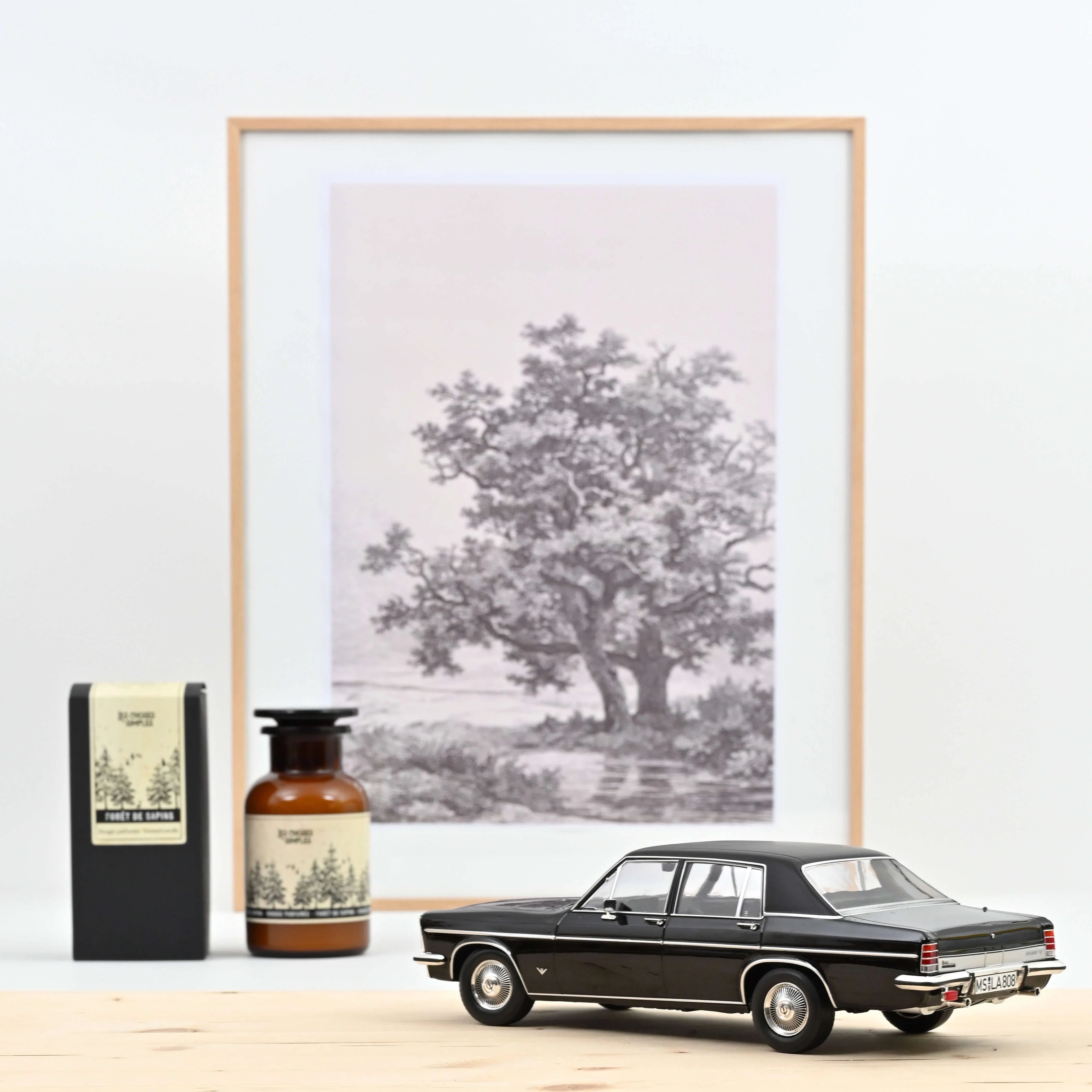Opel Diplomat V8 1969 Noir 1:18