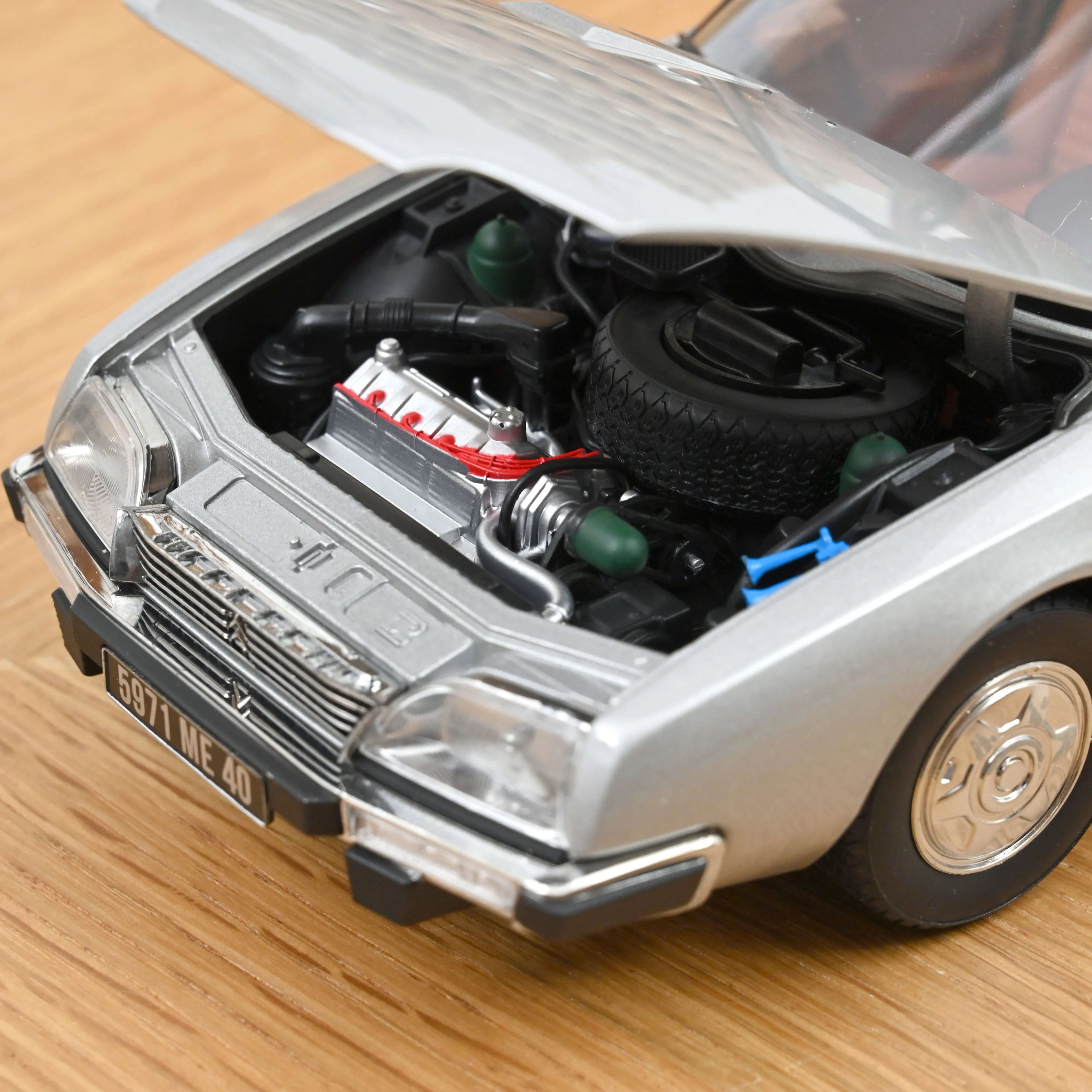 Citroën CX 2200 Pallas 1976 Largentiere Grey 1:18