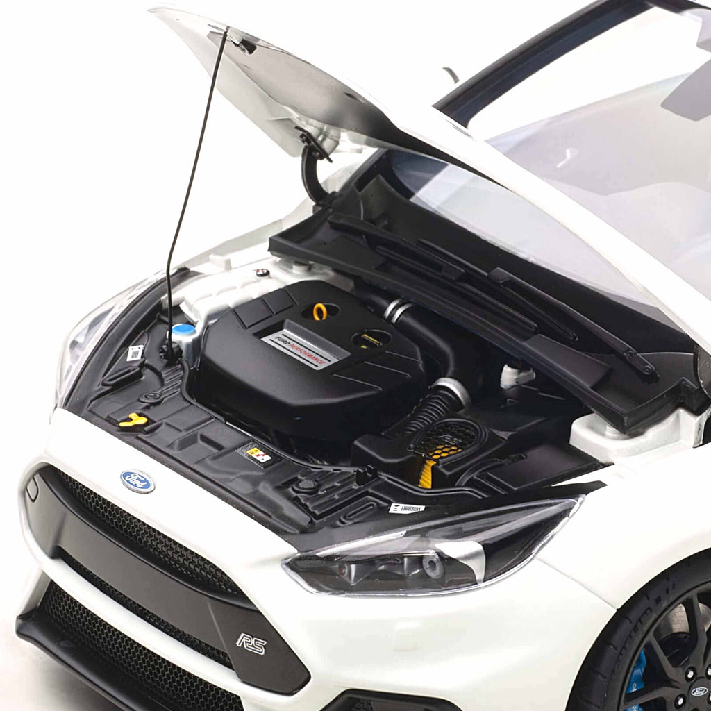 Ford Focus RS 2016 Frozen White 1:18