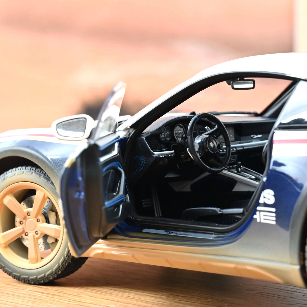 Porsche 911 Dakar Roughroads Dirty 1:18 - 500 Stk.