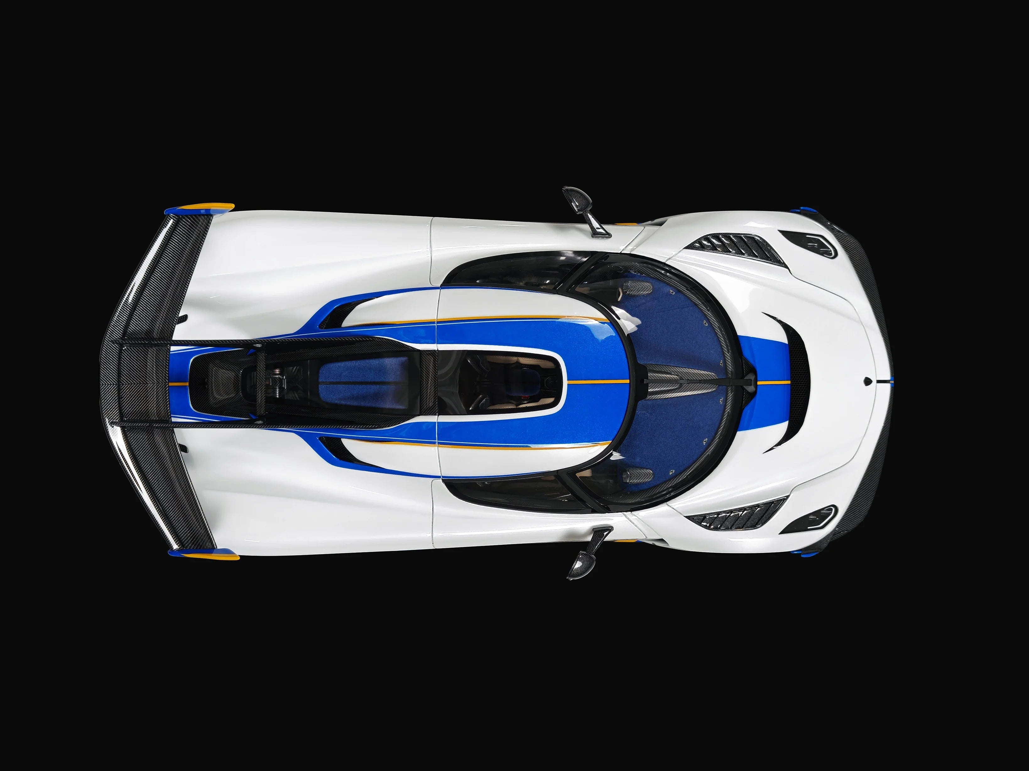 Pre-order FrontiArt Koenigsegg Jesko 7283 Crystal White - Limited 100 pcs