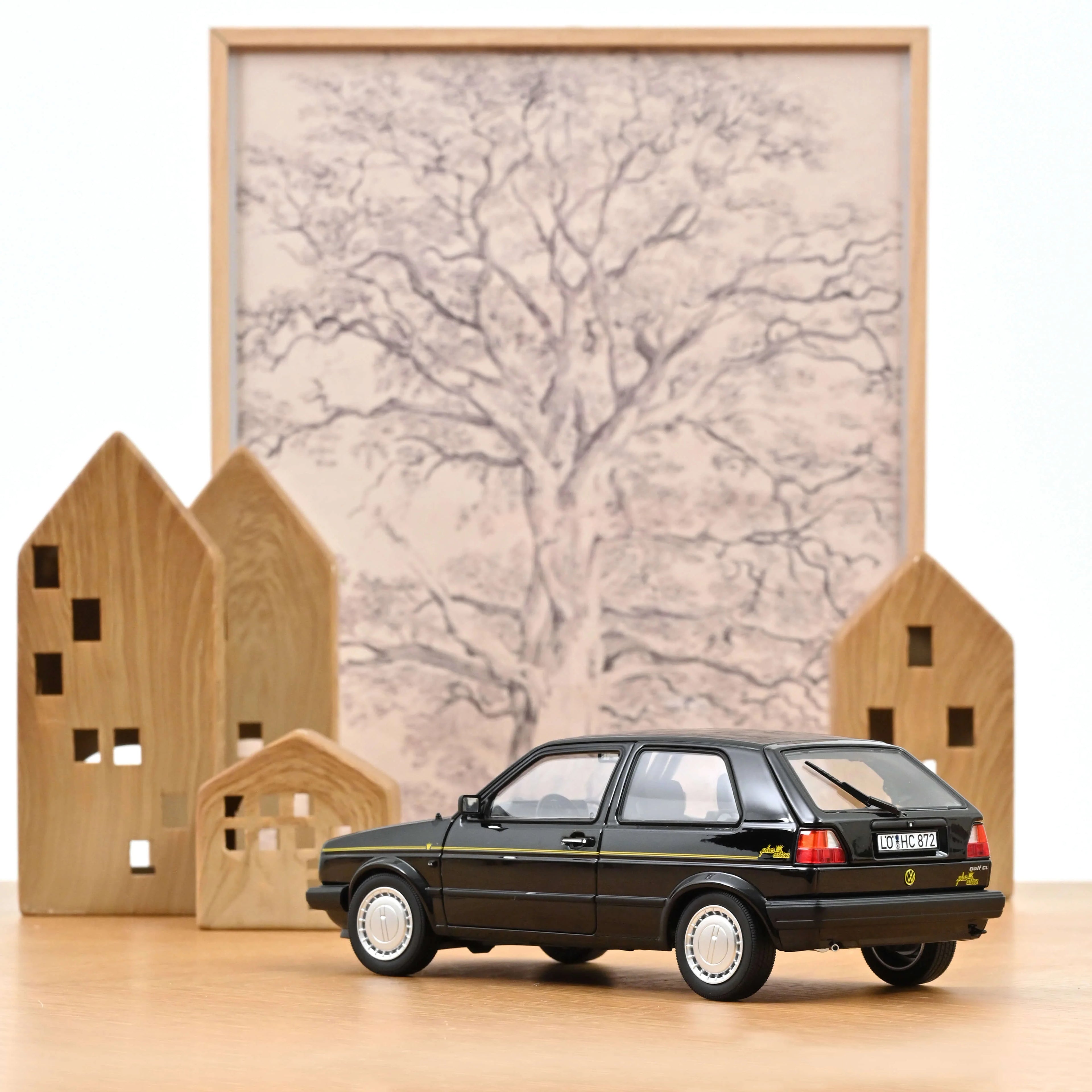 VW Golf Plus Ultra 1990 Black 1:18 - 300 pcs