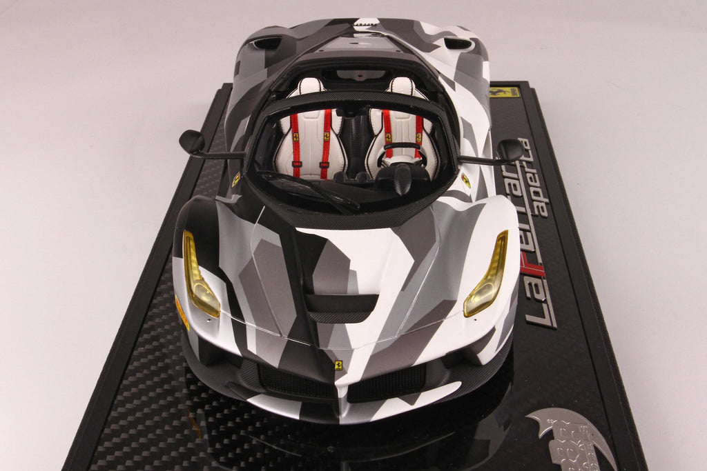 BBR Ferrari Laferrari Aperta Camouflage - Limited 40 pcs with Display Case
