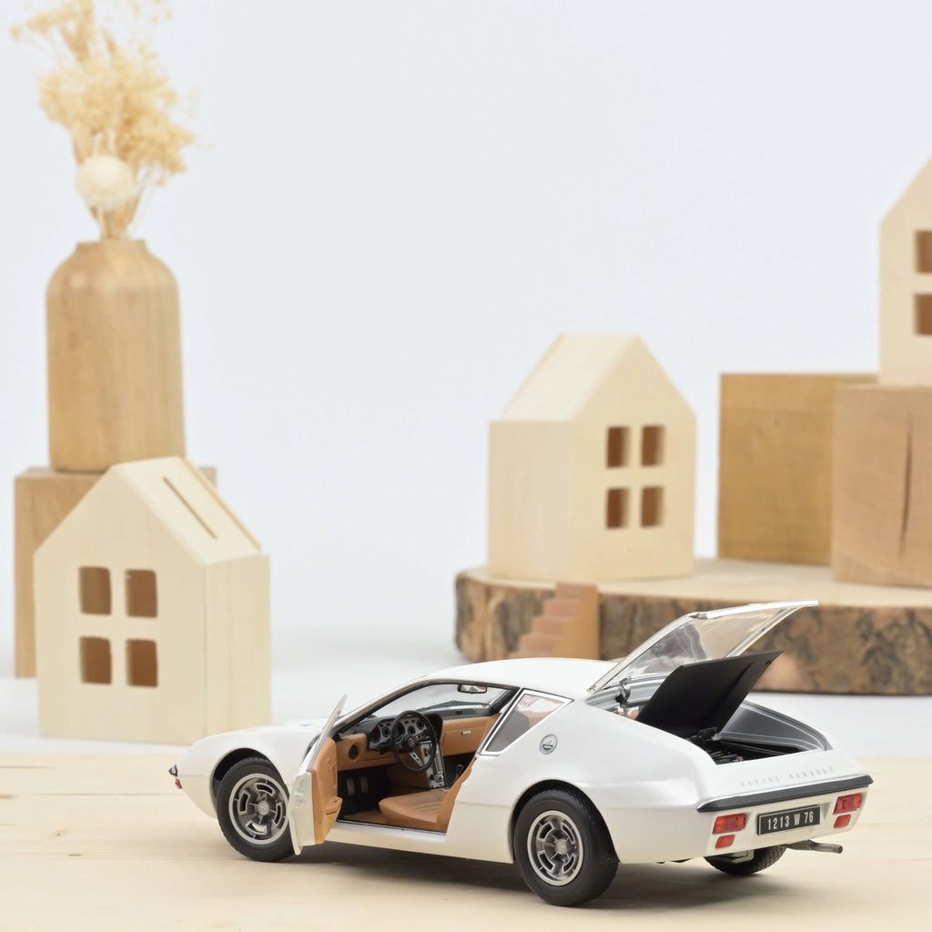 Alpine A310 1600 VE 1972 Weiß 1:18 - 310 Stück