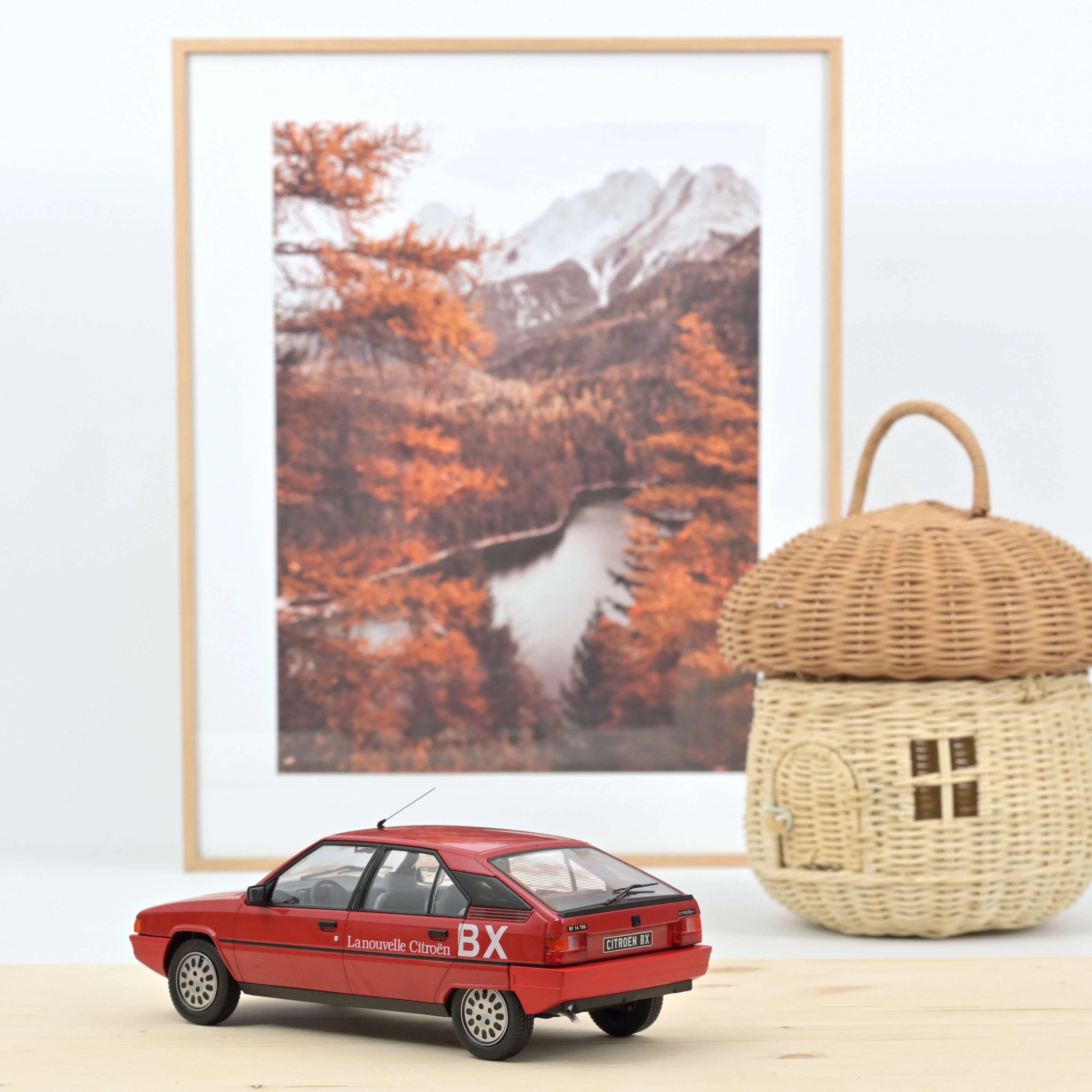 Citroën BX 1982 - BX La Nouvelle Citroën 1:18 - 82 pièces