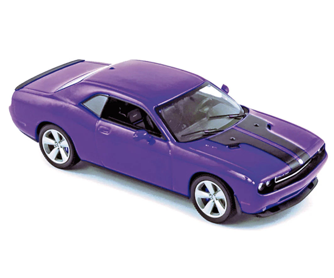 Dodge Challenger Coupe SRT8 2008 Plum Crazy 1:43