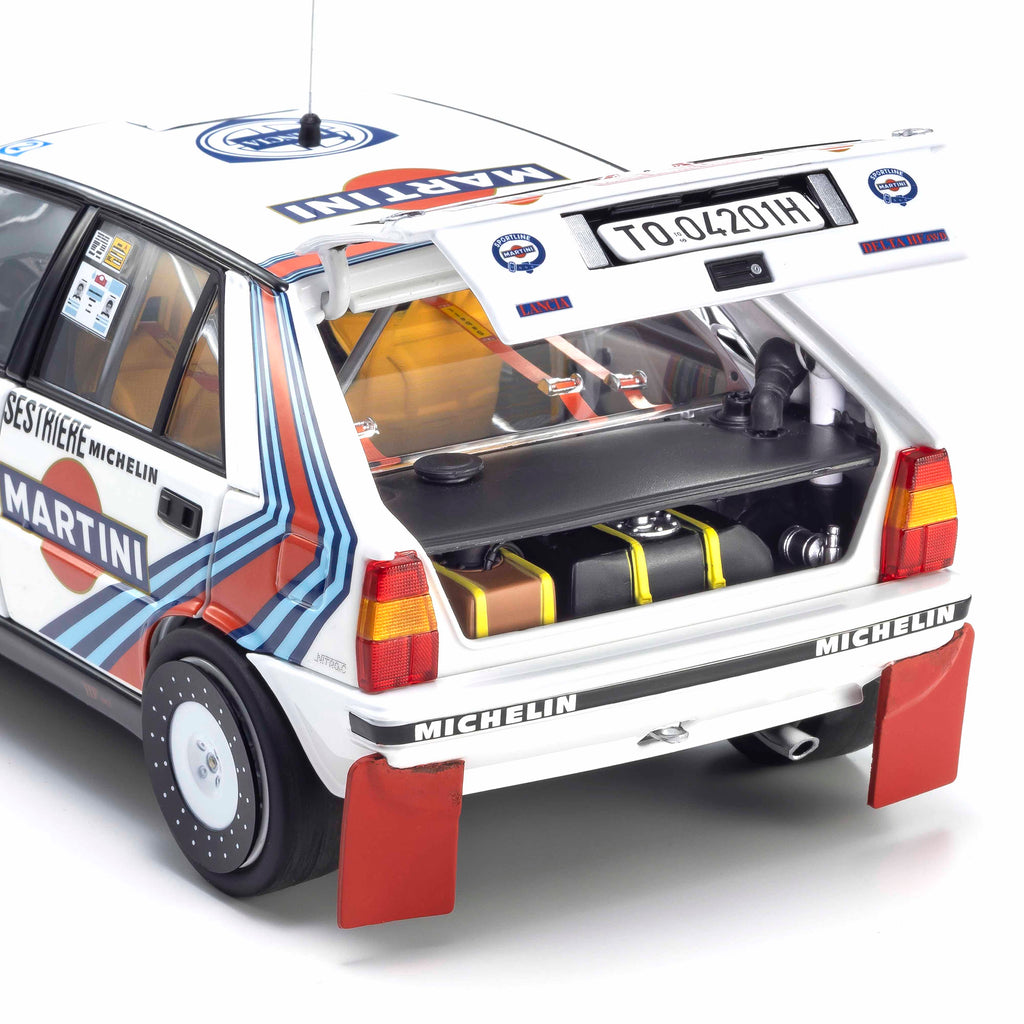 Lancia Delta HF 4WD 1988 Rallye Monte-Carlo LANCIA MARTINI N°3 1/18