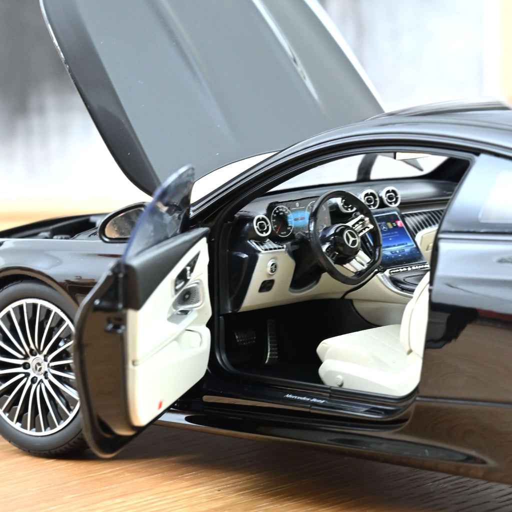Mercedes-Benz CLE Coupe 2024 Obsidian Black metallic 1:18