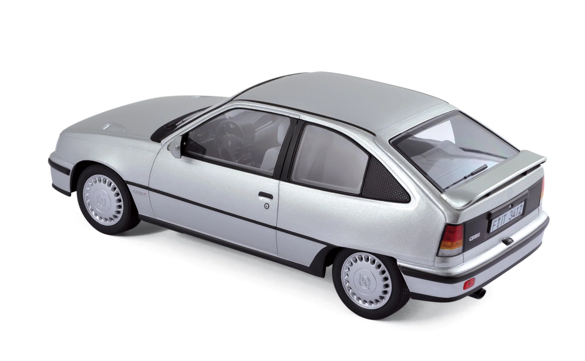 Opel Kadett GSI 1987 Silver 1:18