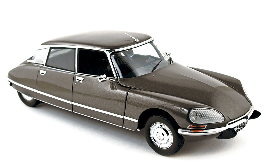 Citroën DS 23 Pallas 1972 Scarabée Brown 1:18