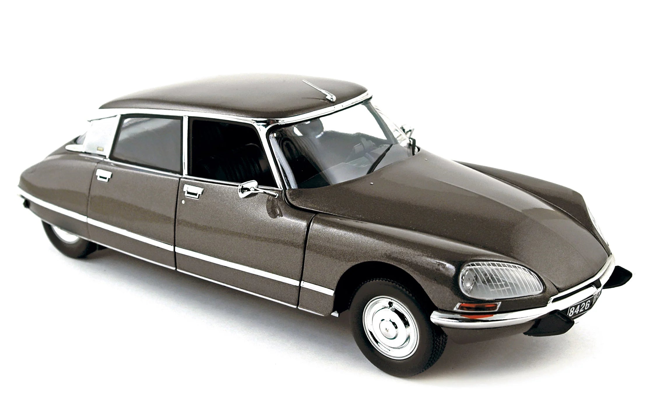 Citroën DS 23 Pallas 1972 Scarabée Brown 1:18