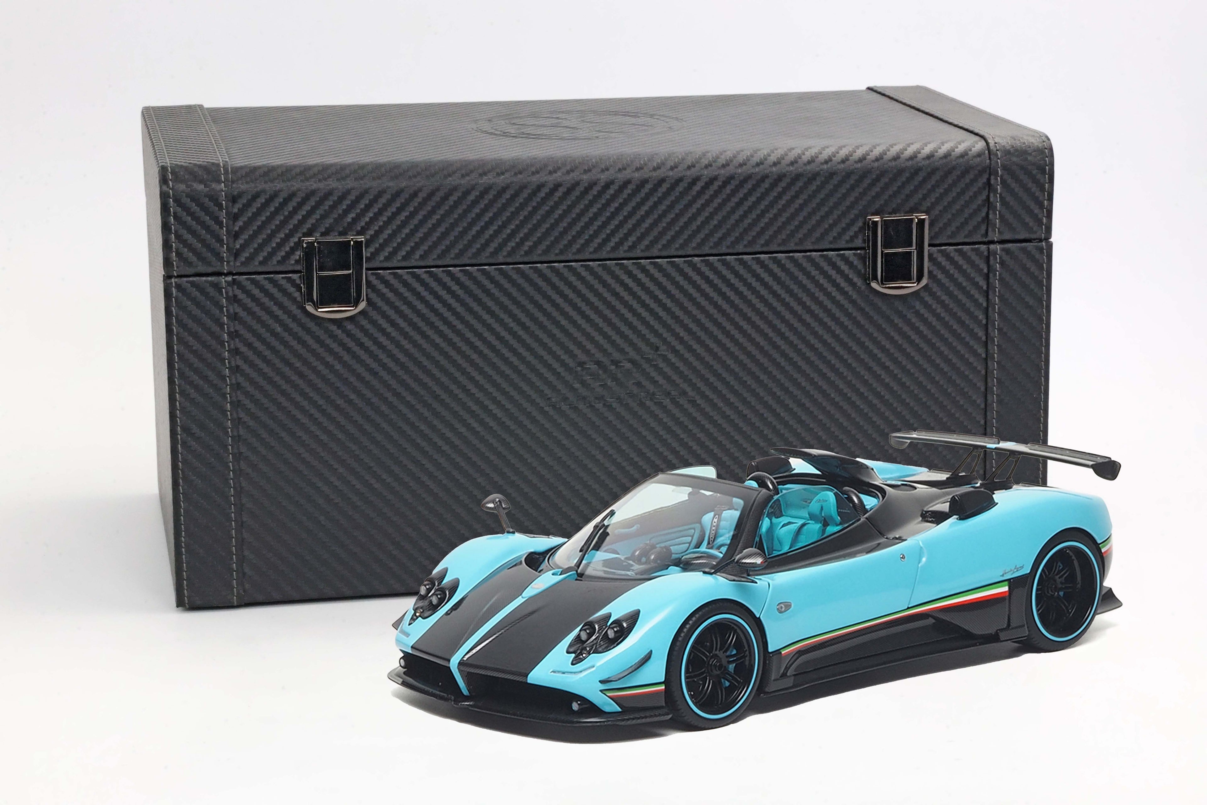 Pre-order BBR Pagani Zonda Uno Coupe Turchese and carbon, Fully Open - Limited Edition