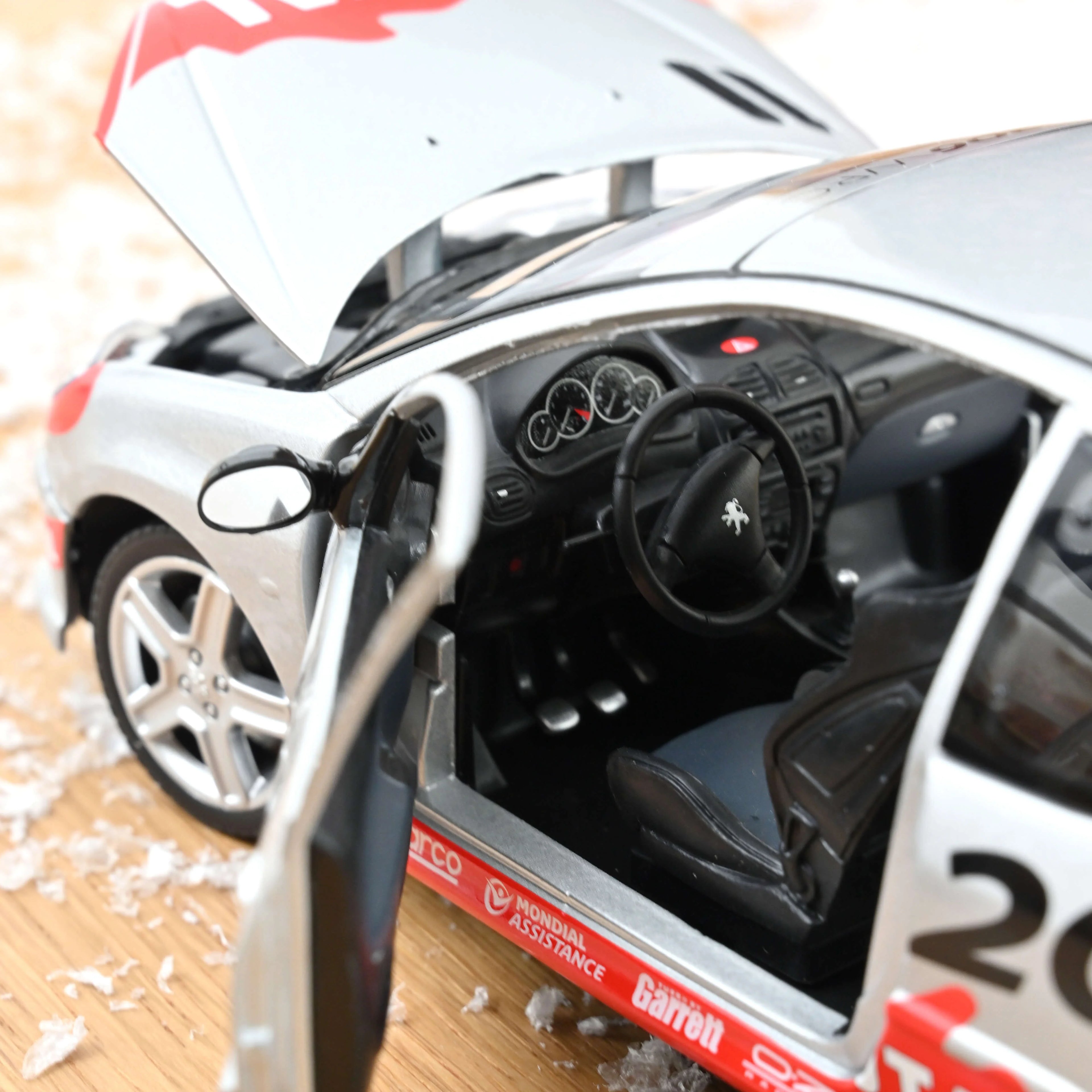 Peugeot 206 WRC Edition 2003 1:18 - 206 Teile