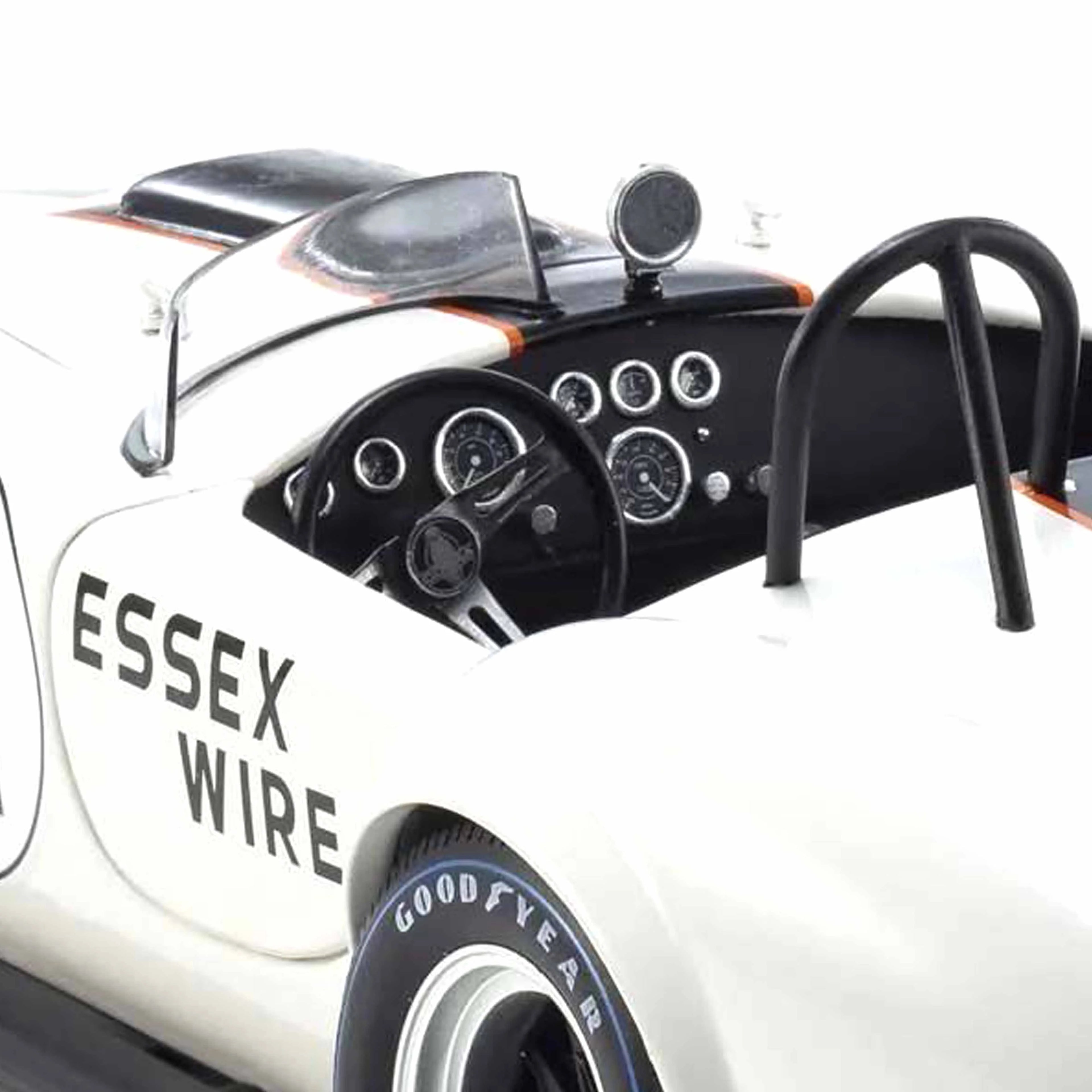 Shelby Cobra 427S/C N°91 Essex Wire Blanc/Bleu foncé 1/18