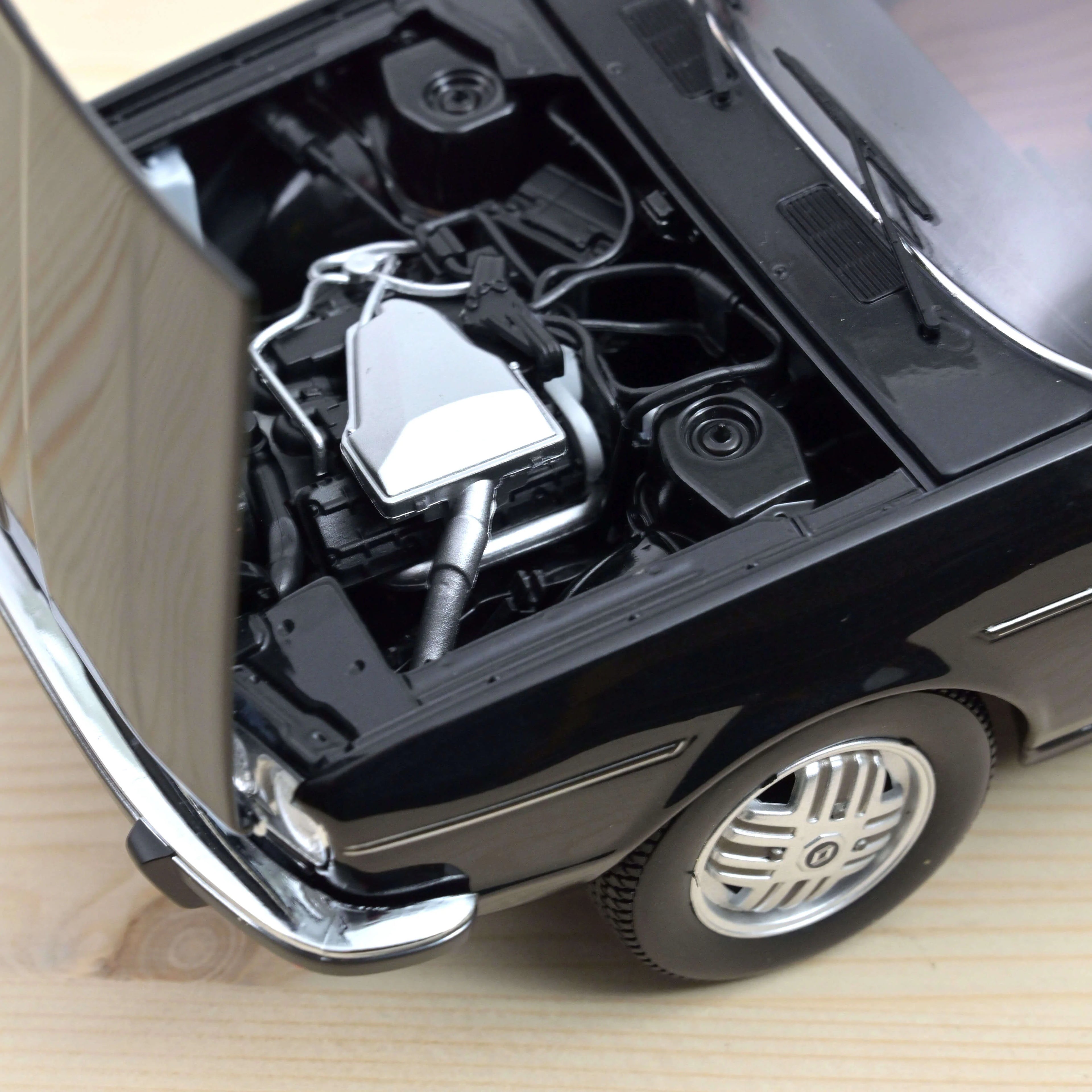 Renault 30 TX 1979 Black 1:18 - 200pcs