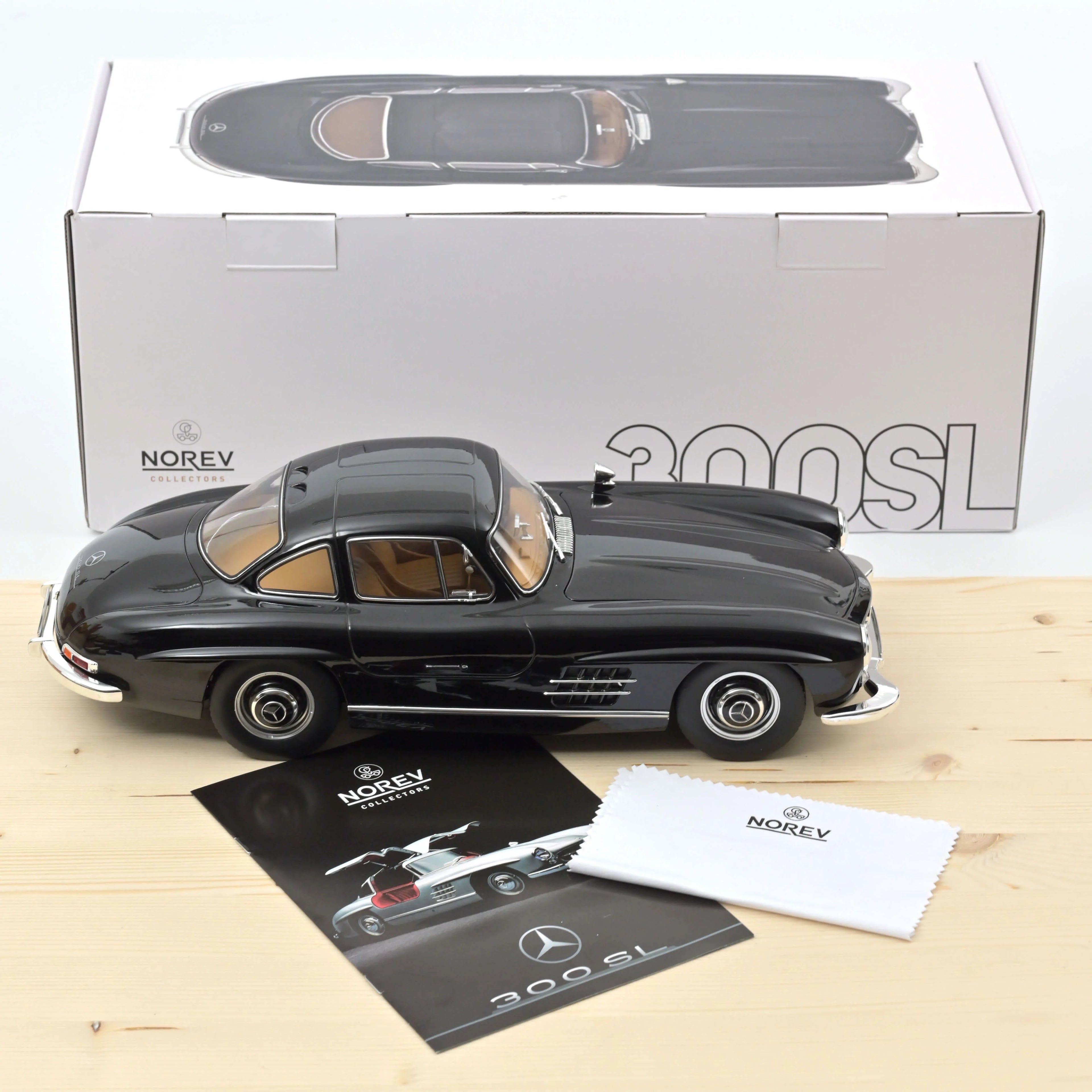 Mercedes-Benz 300 SL 1954 Black 1:12 - 300pcs