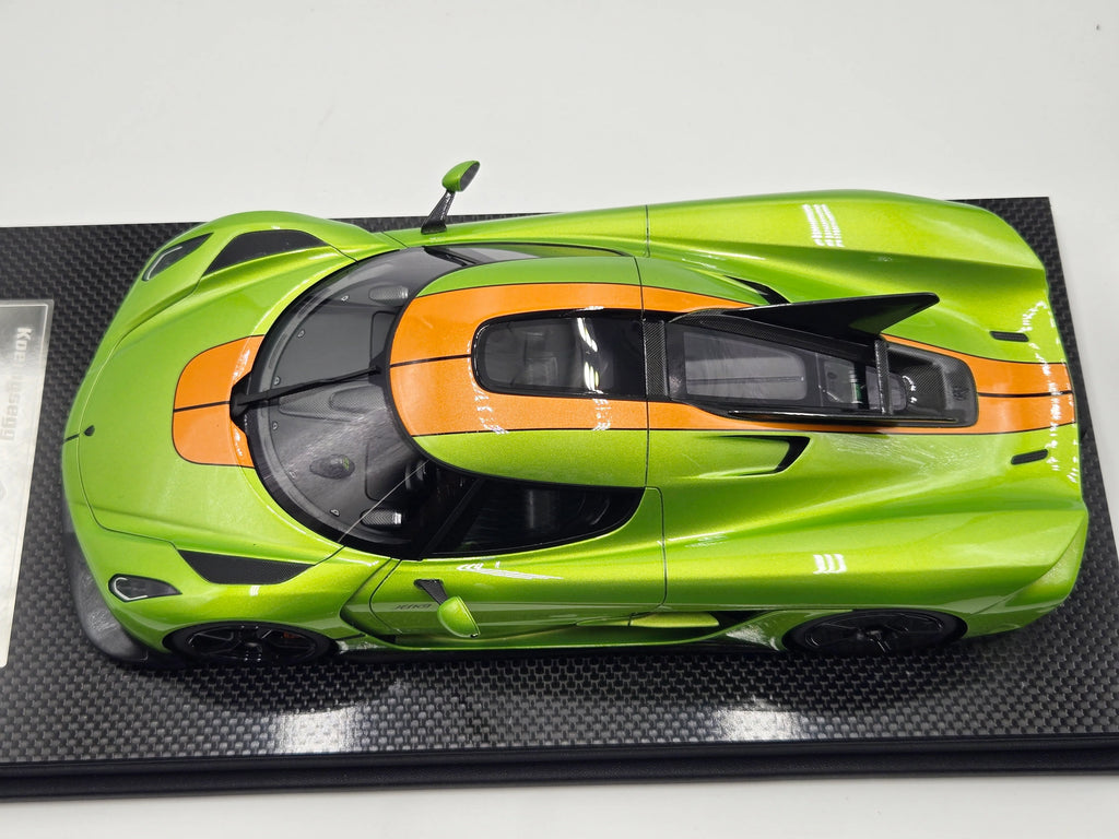 FrontiArt Koenigsegg Jesko Absolut 7373 Green - Limited 100 pcs