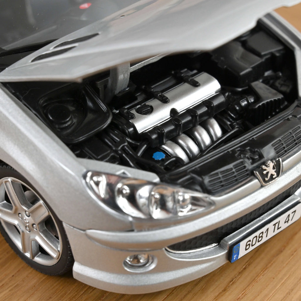 Peugeot 206 RC 2003 Aluminium Silver 1:18