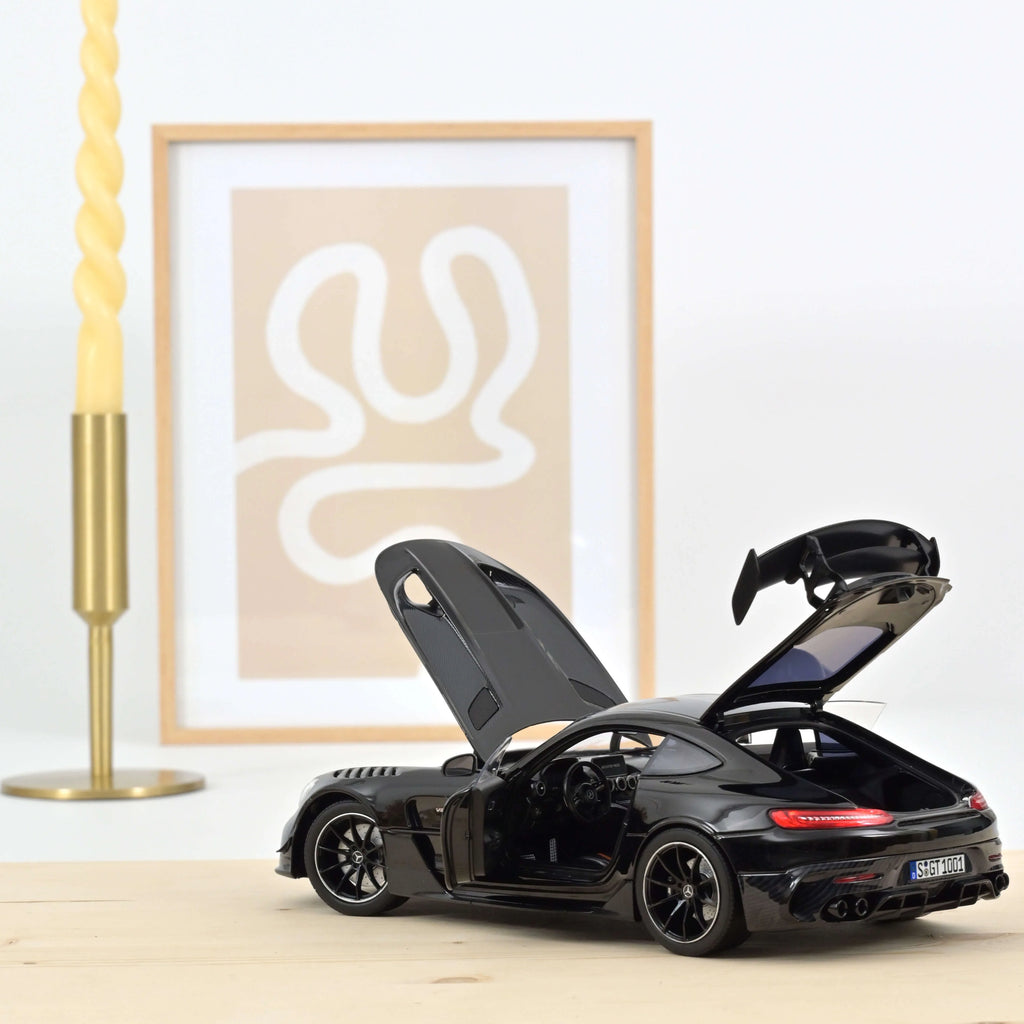 Mercedes-AMG GT Black Series 2021 Noir 1:18